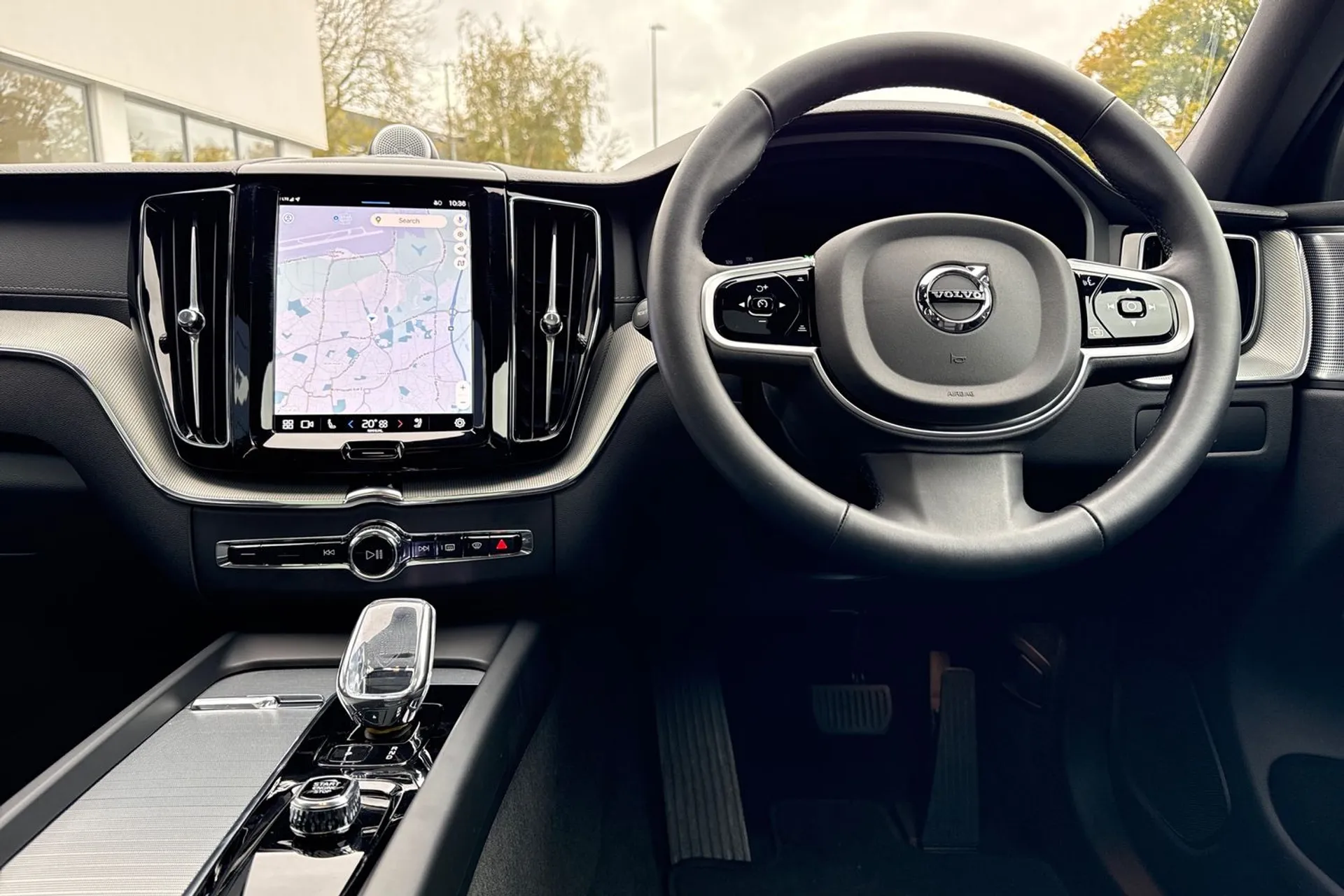 Volvo XC60 thumbnail image number 35