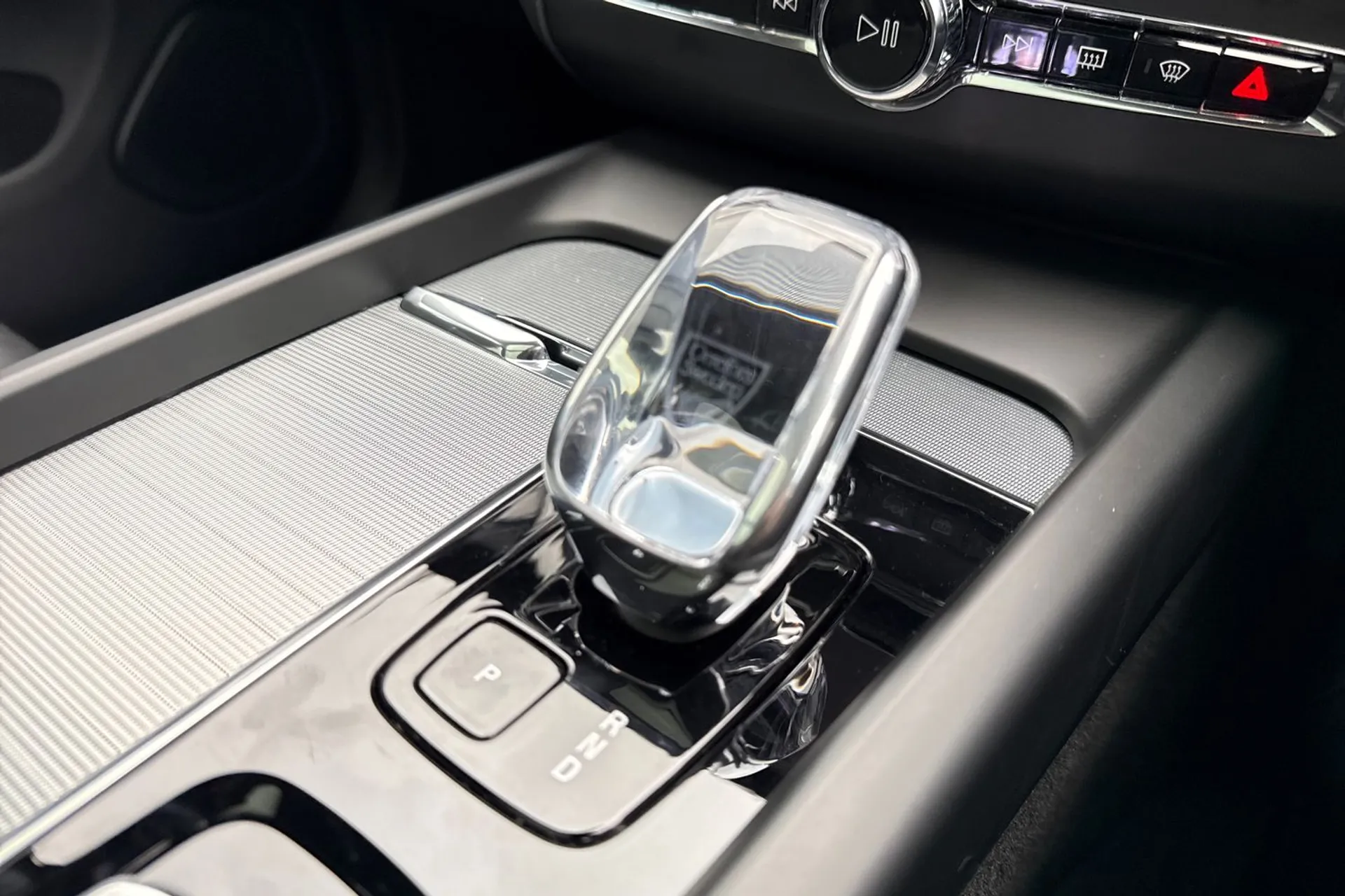 Volvo XC60 thumbnail image number 46