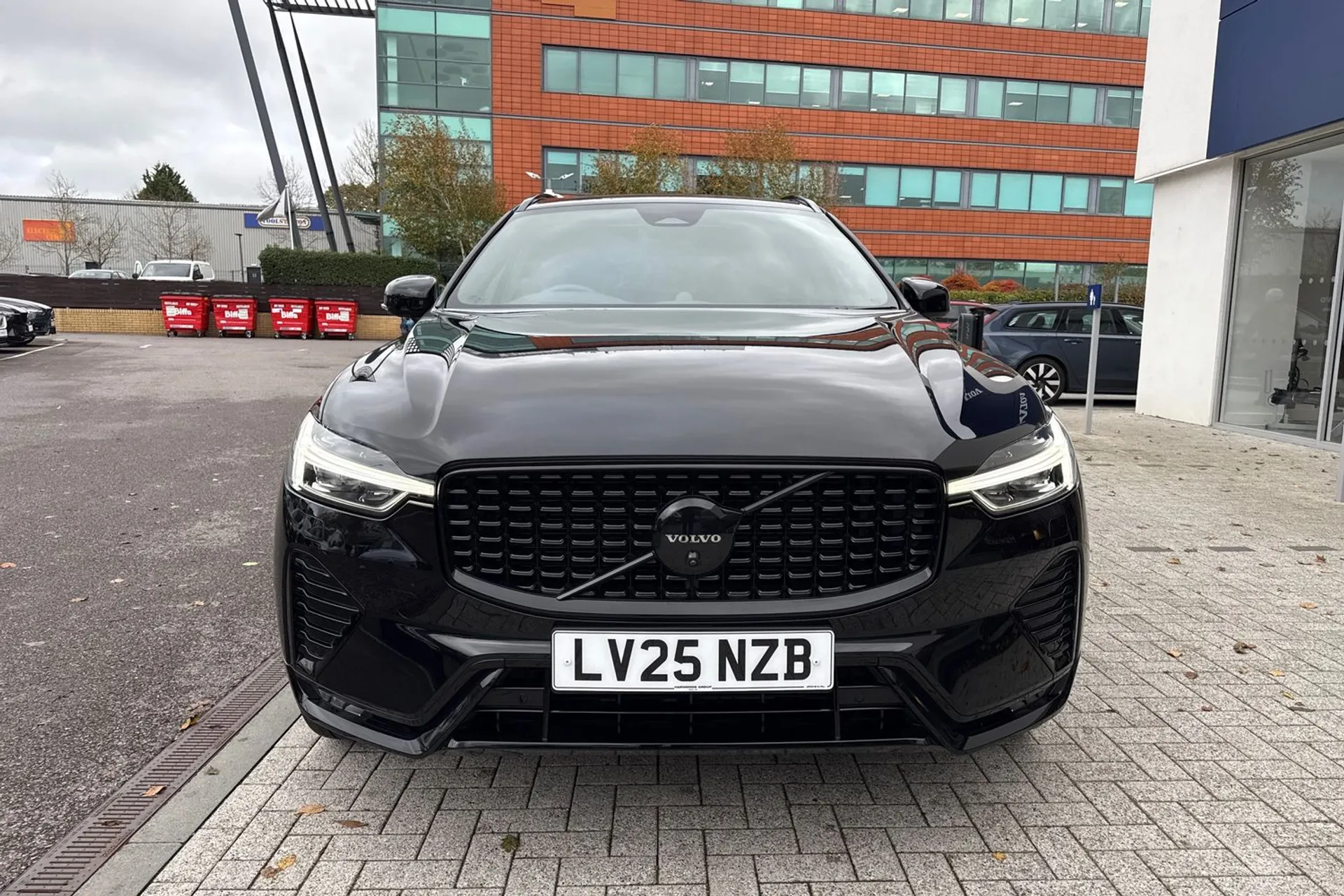 Volvo XC60 thumbnail image number 13