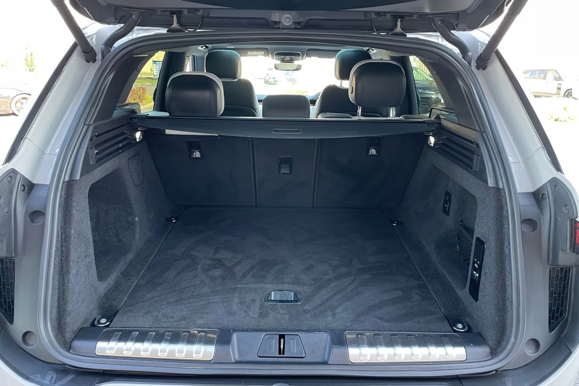 LAND ROVER RANGE ROVER SPORT thumbnail image number 43