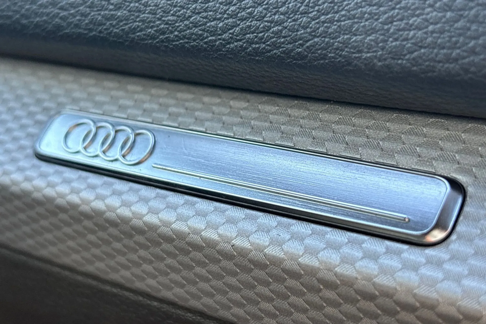 Audi Q2 thumbnail image number 44