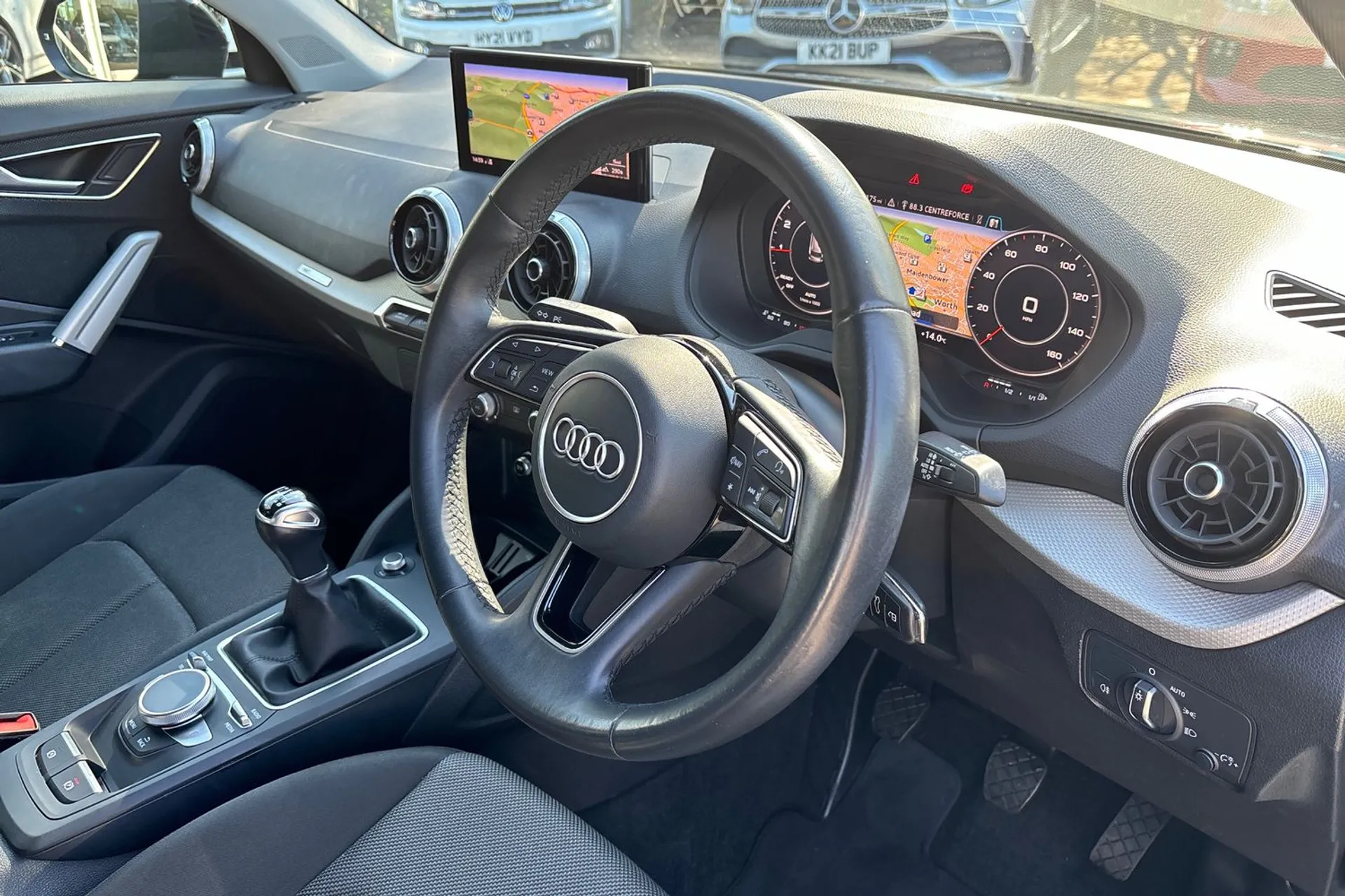 Audi Q2 thumbnail image number 25