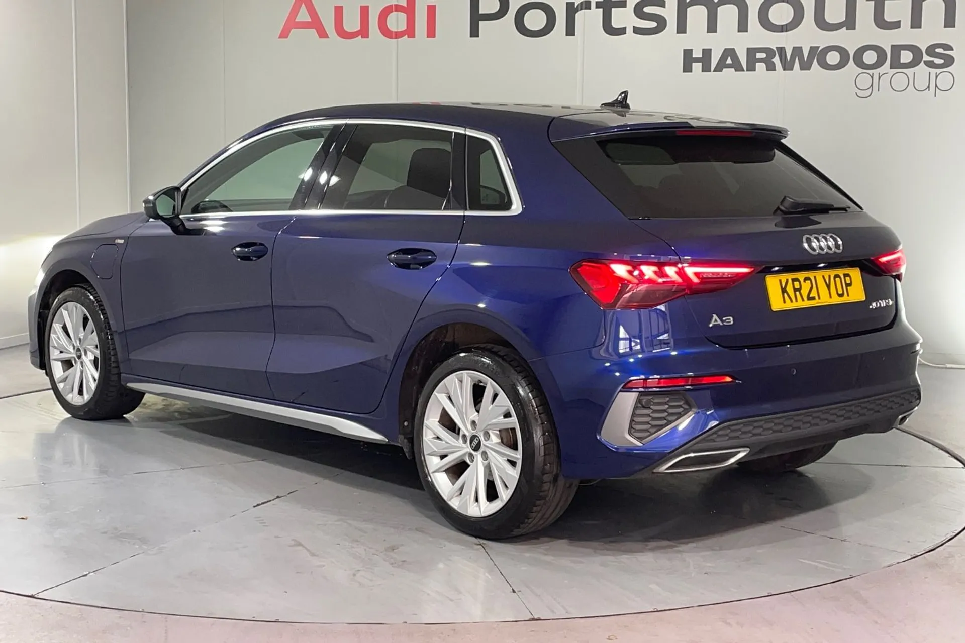 Audi A3 thumbnail image number 8