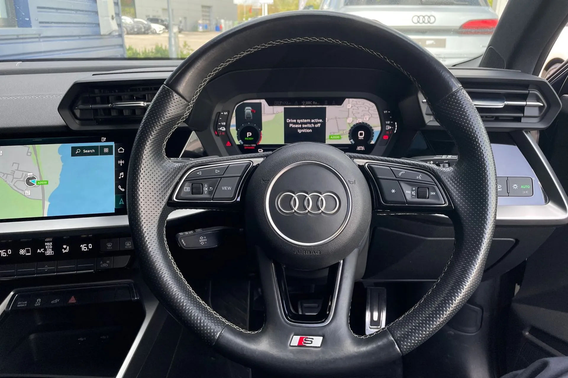 Audi A3 thumbnail image number 38