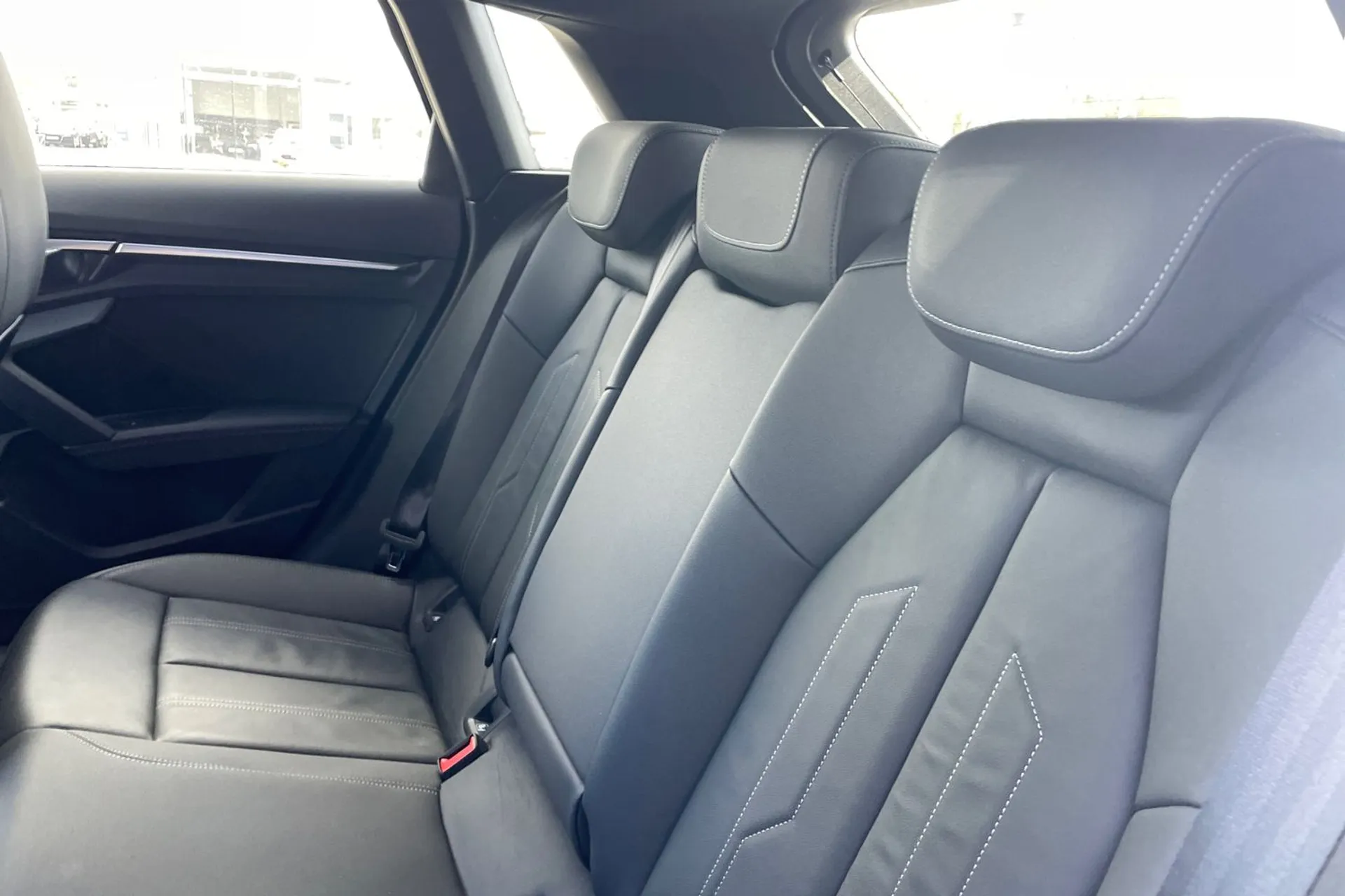 Audi A3 thumbnail image number 34