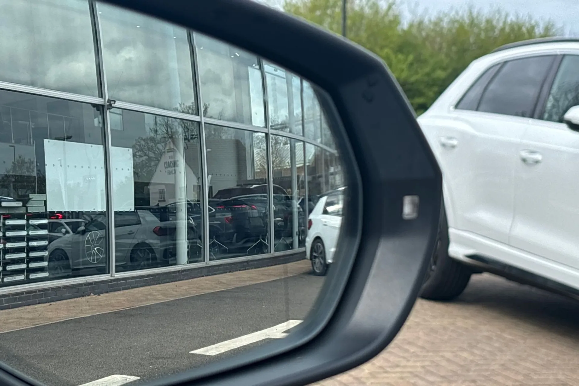 Audi Q2 thumbnail image number 47