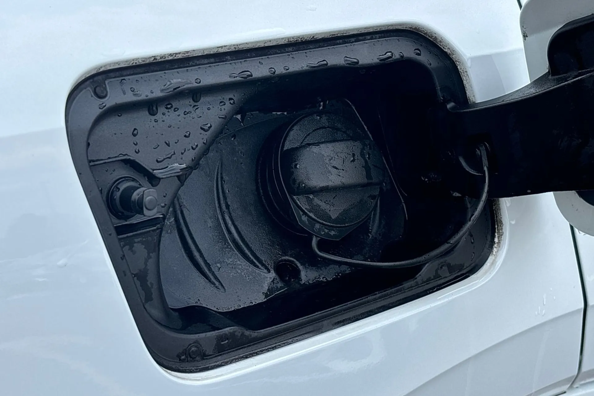 Audi Q2 thumbnail image number 17