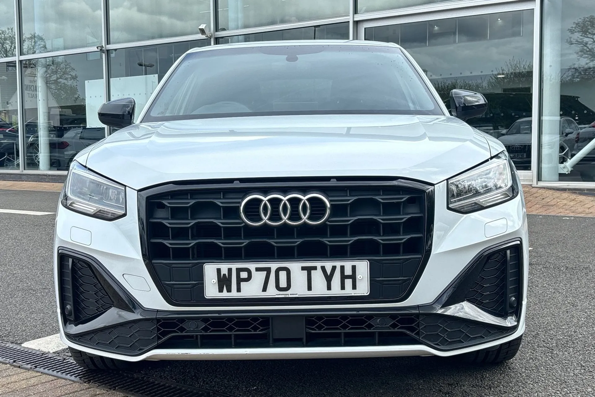 Audi Q2 thumbnail image number 11