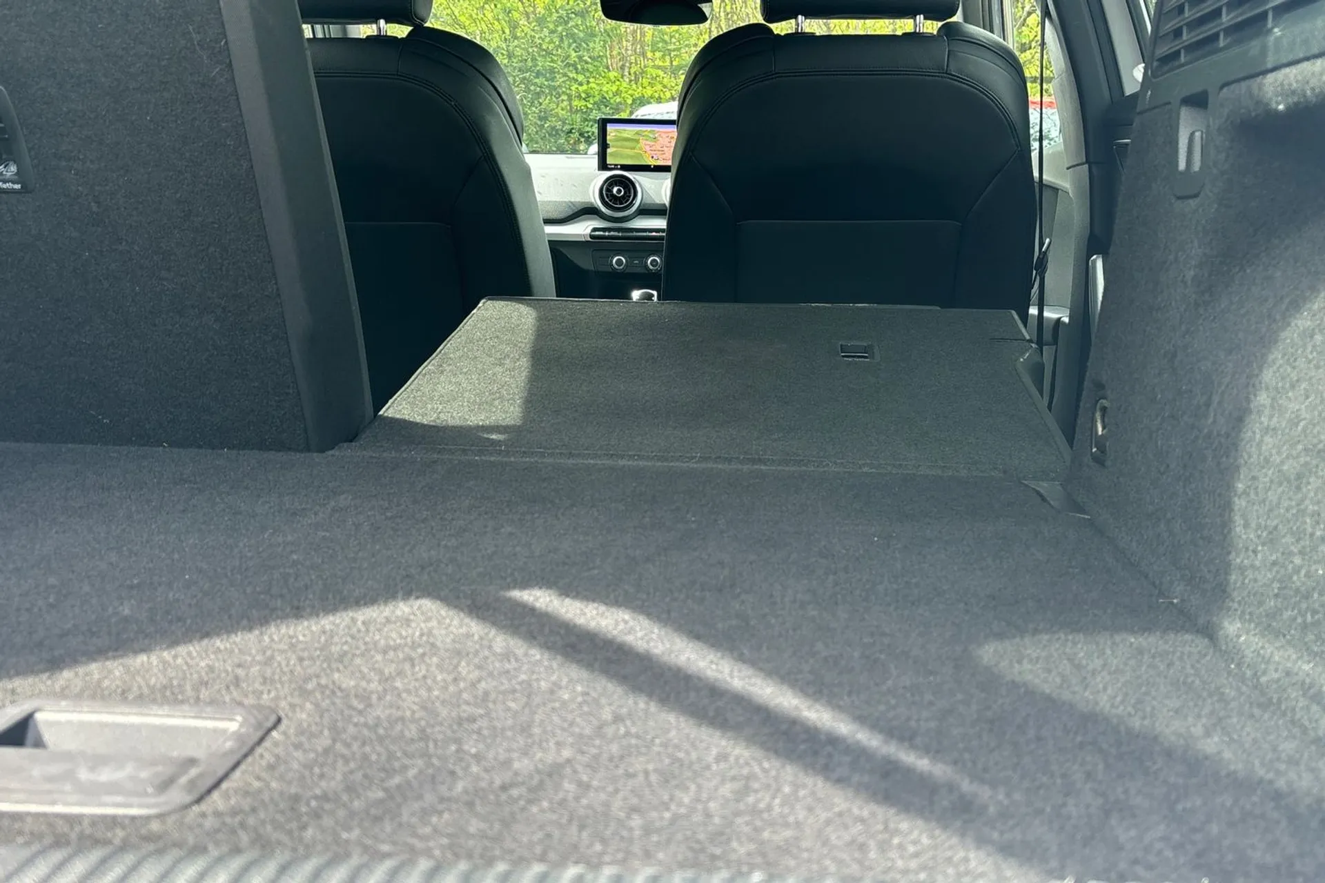 Audi Q2 thumbnail image number 20