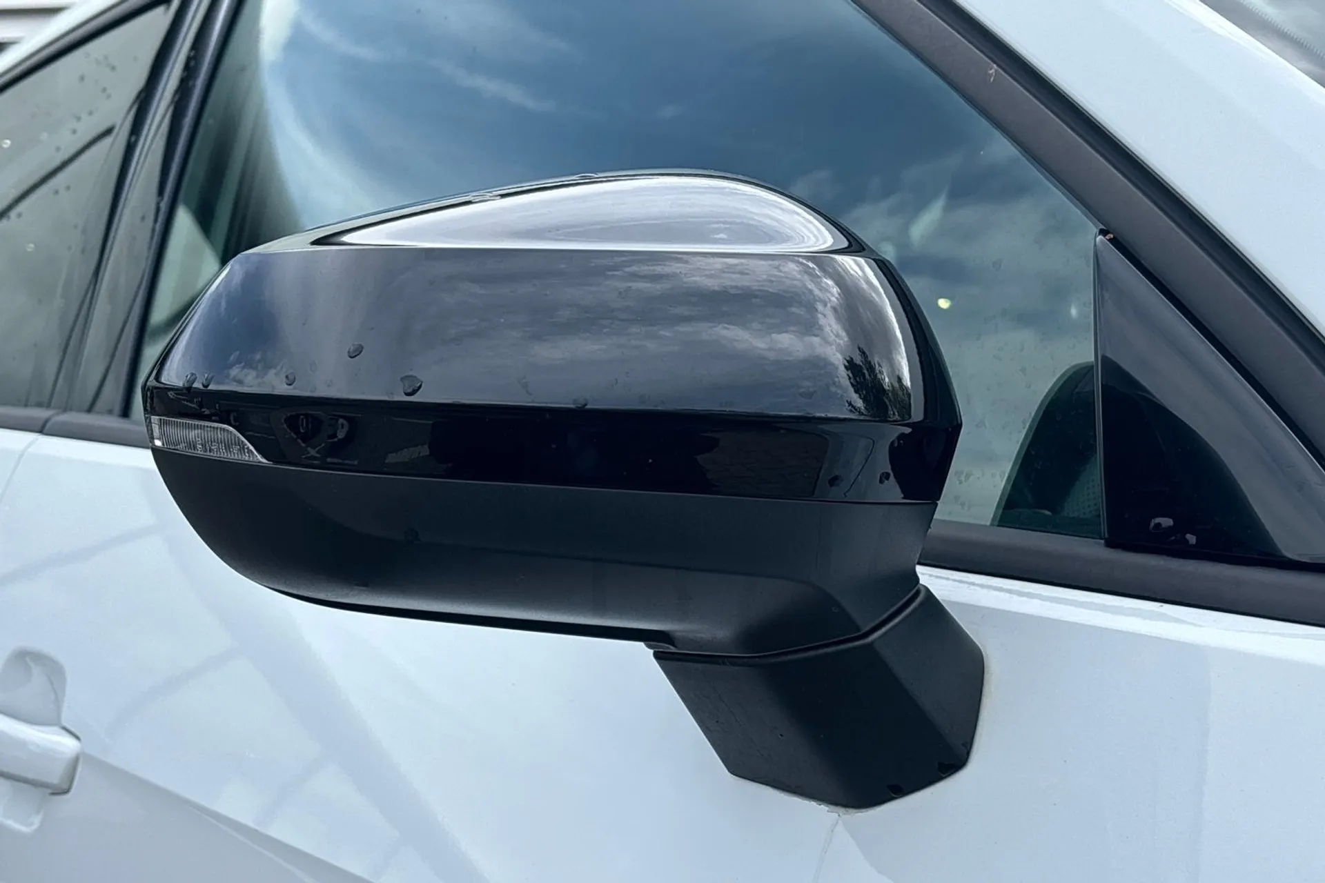 Audi Q2 thumbnail image number 50