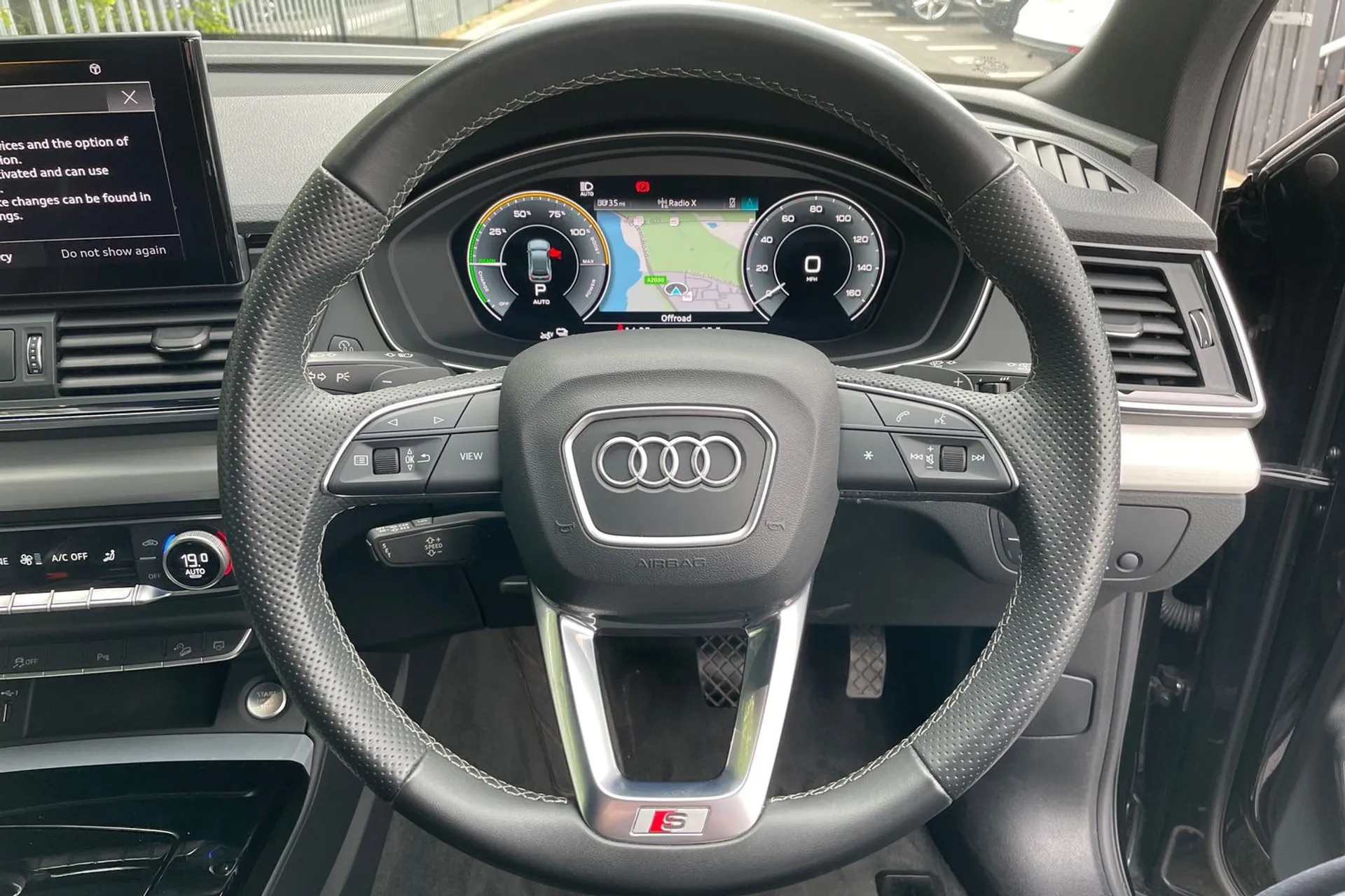 Audi Q5 thumbnail image number 41