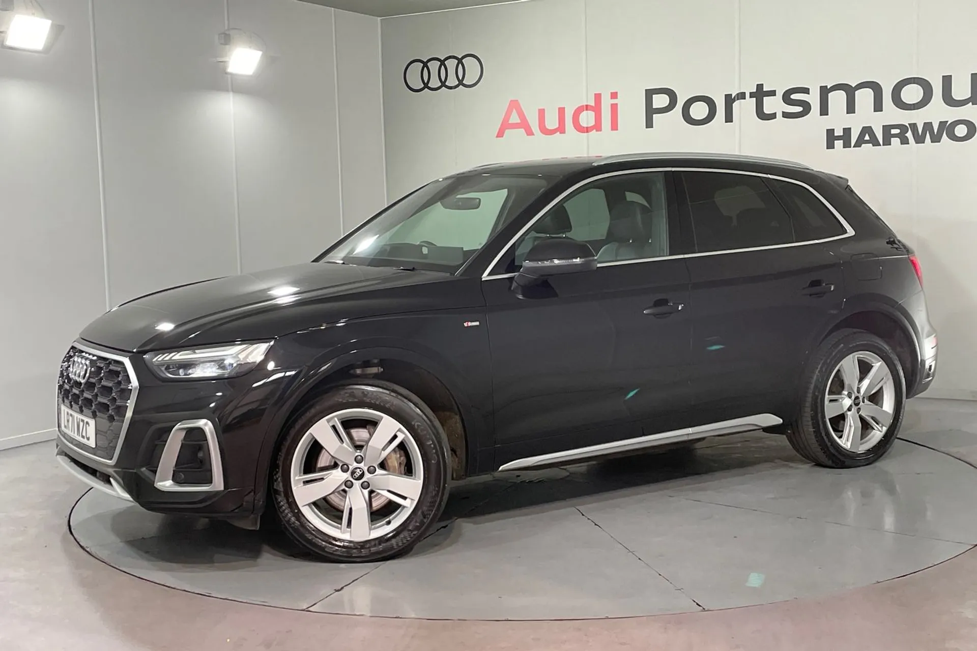 Audi Q5 thumbnail image number 5