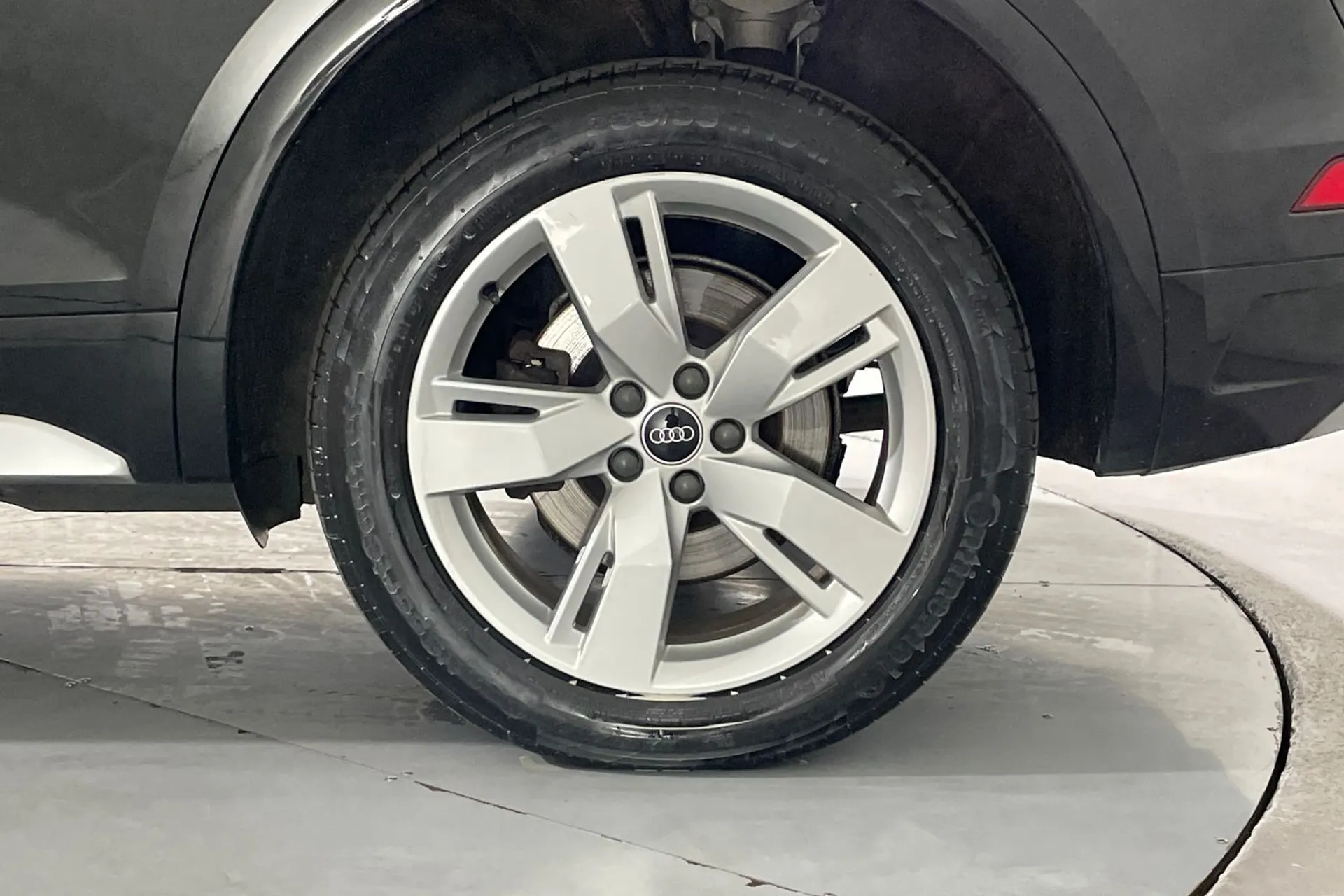 Audi Q5 thumbnail image number 7
