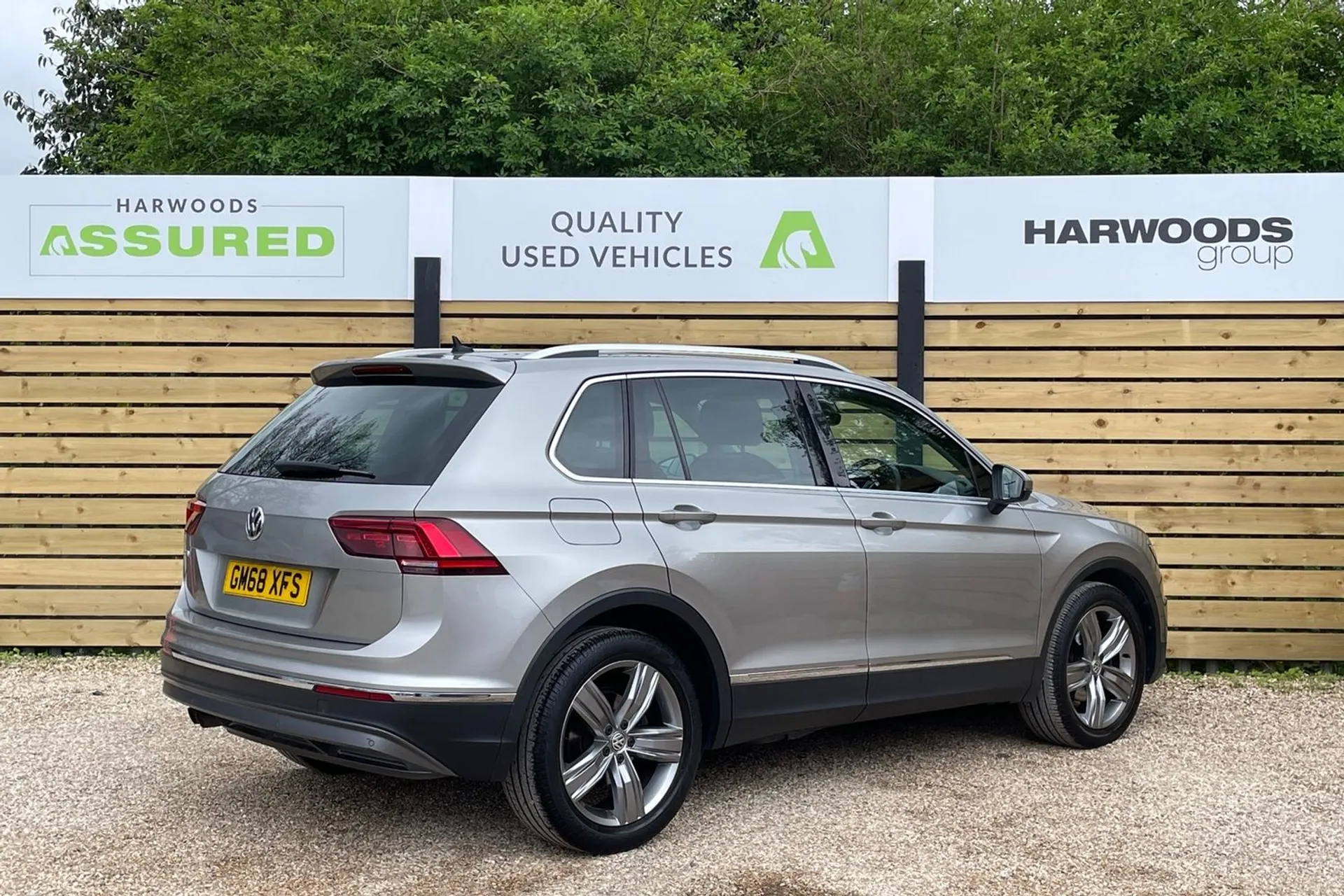 VOLKSWAGEN TIGUAN thumbnail image number 8