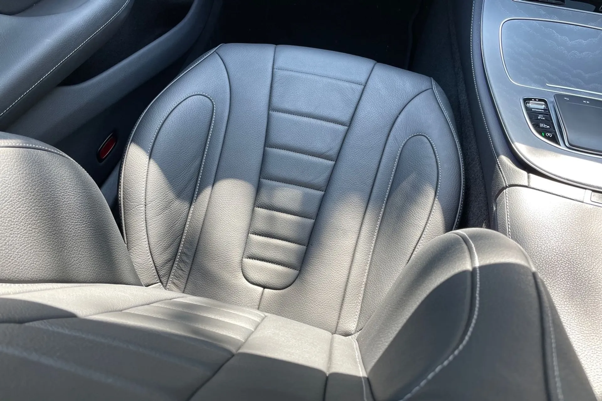 MERCEDES-BENZ CLS thumbnail image number 33