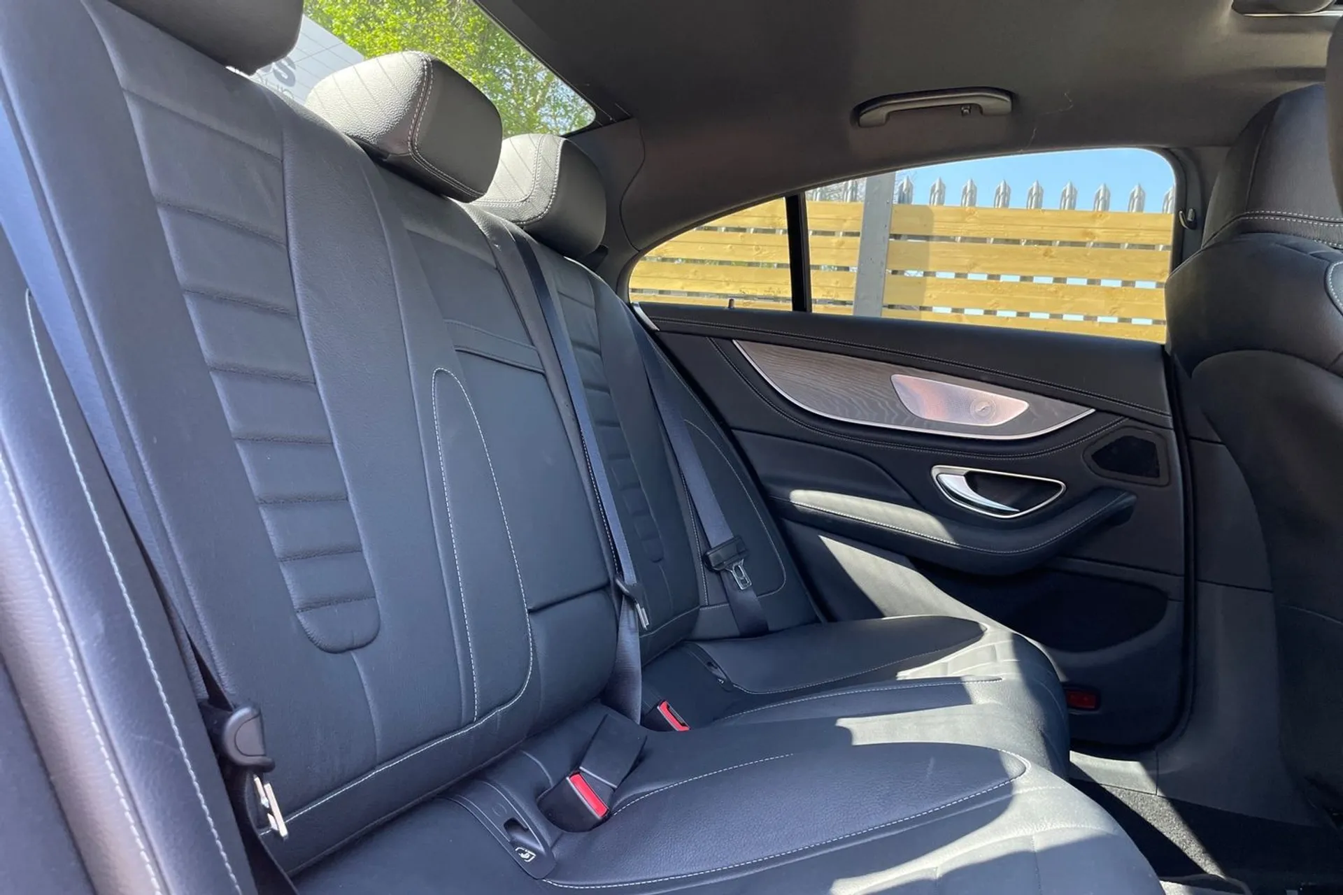 MERCEDES-BENZ CLS thumbnail image number 23