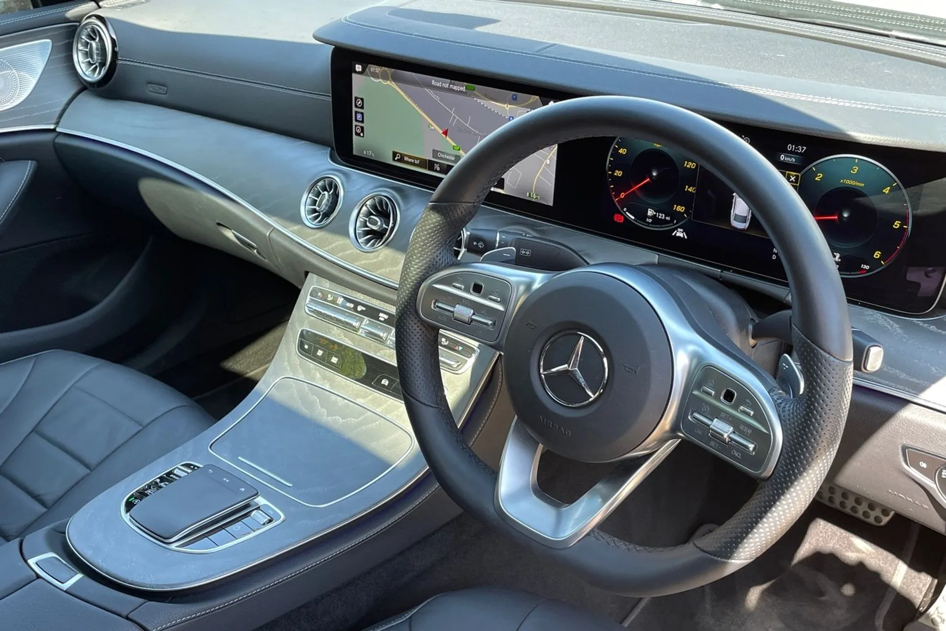 MERCEDES-BENZ CLS thumbnail image number 27