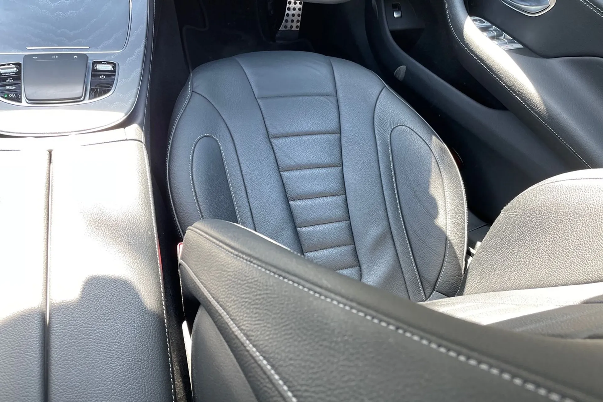 MERCEDES-BENZ CLS thumbnail image number 34
