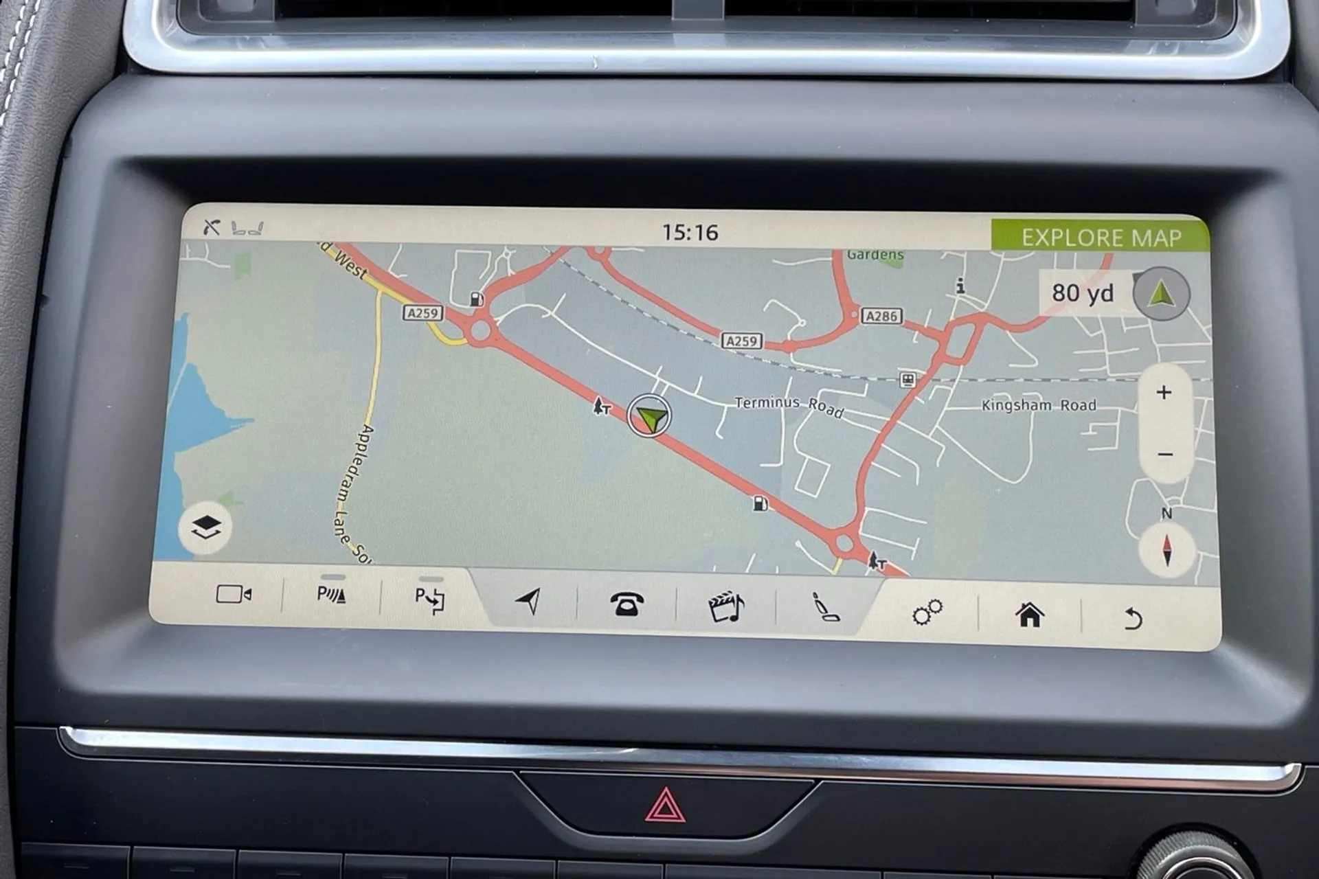 Jaguar E-PACE thumbnail image number 4