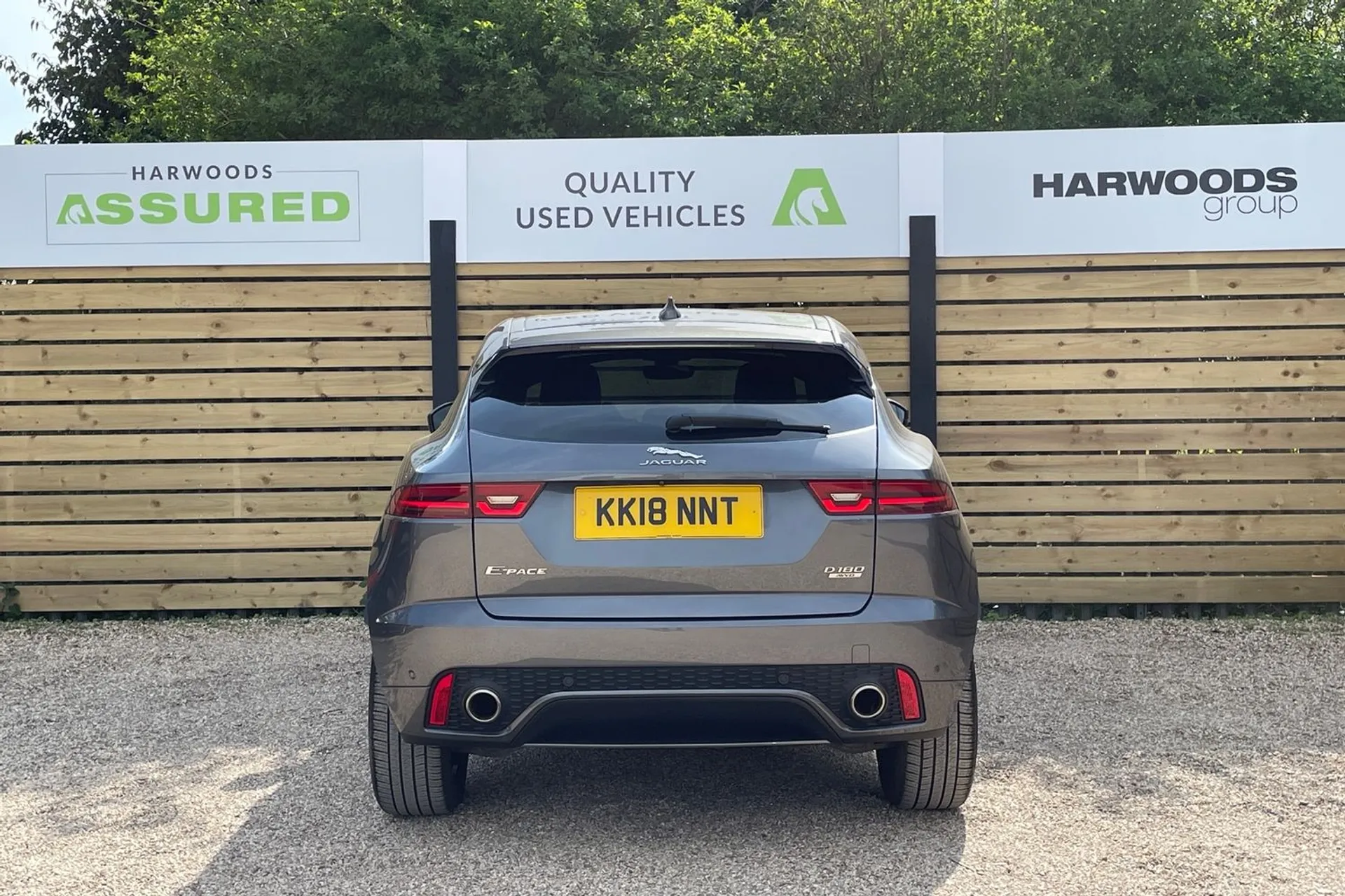 Jaguar E-PACE thumbnail image number 9