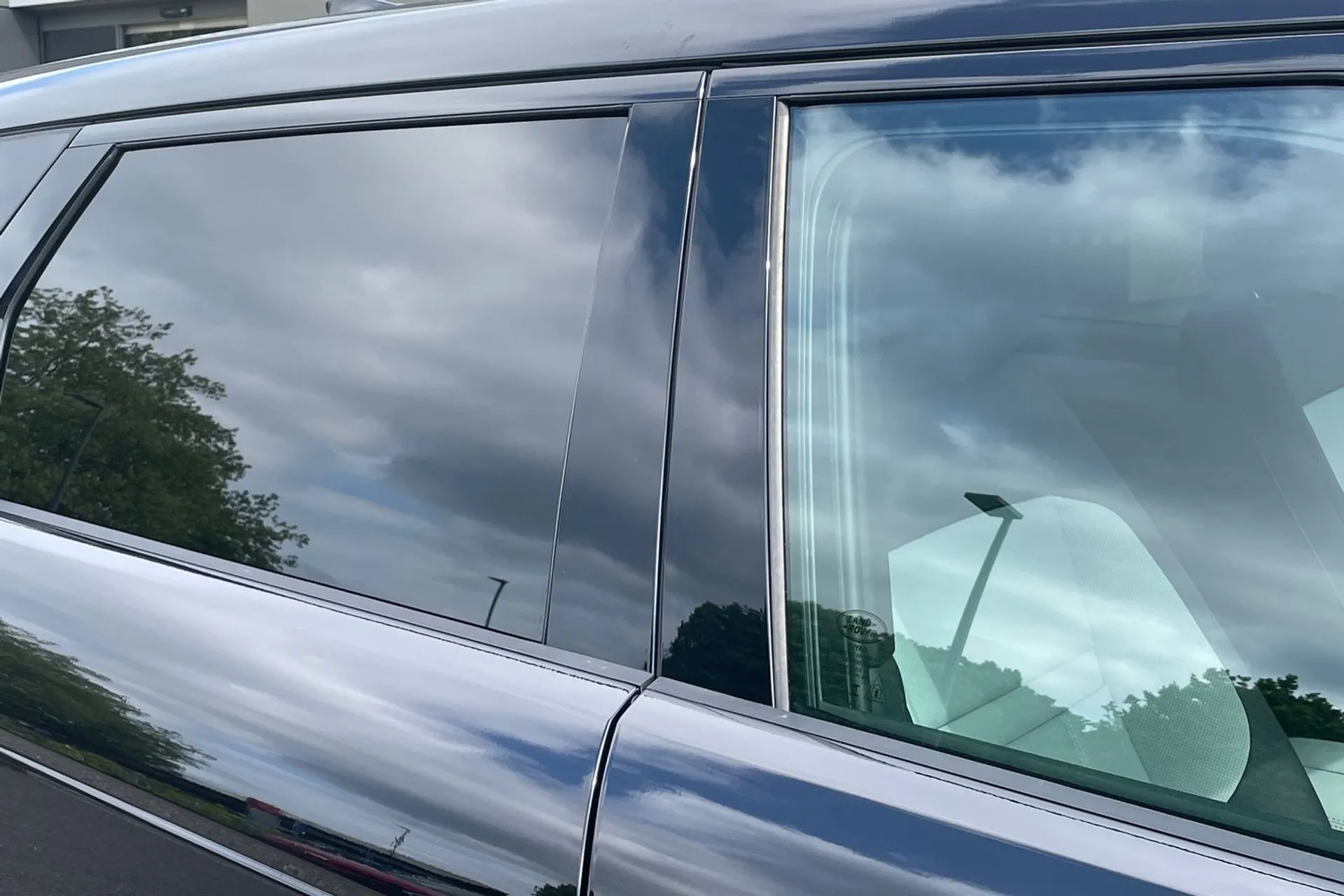 LAND ROVER RANGE ROVER EVOQUE thumbnail image number 36