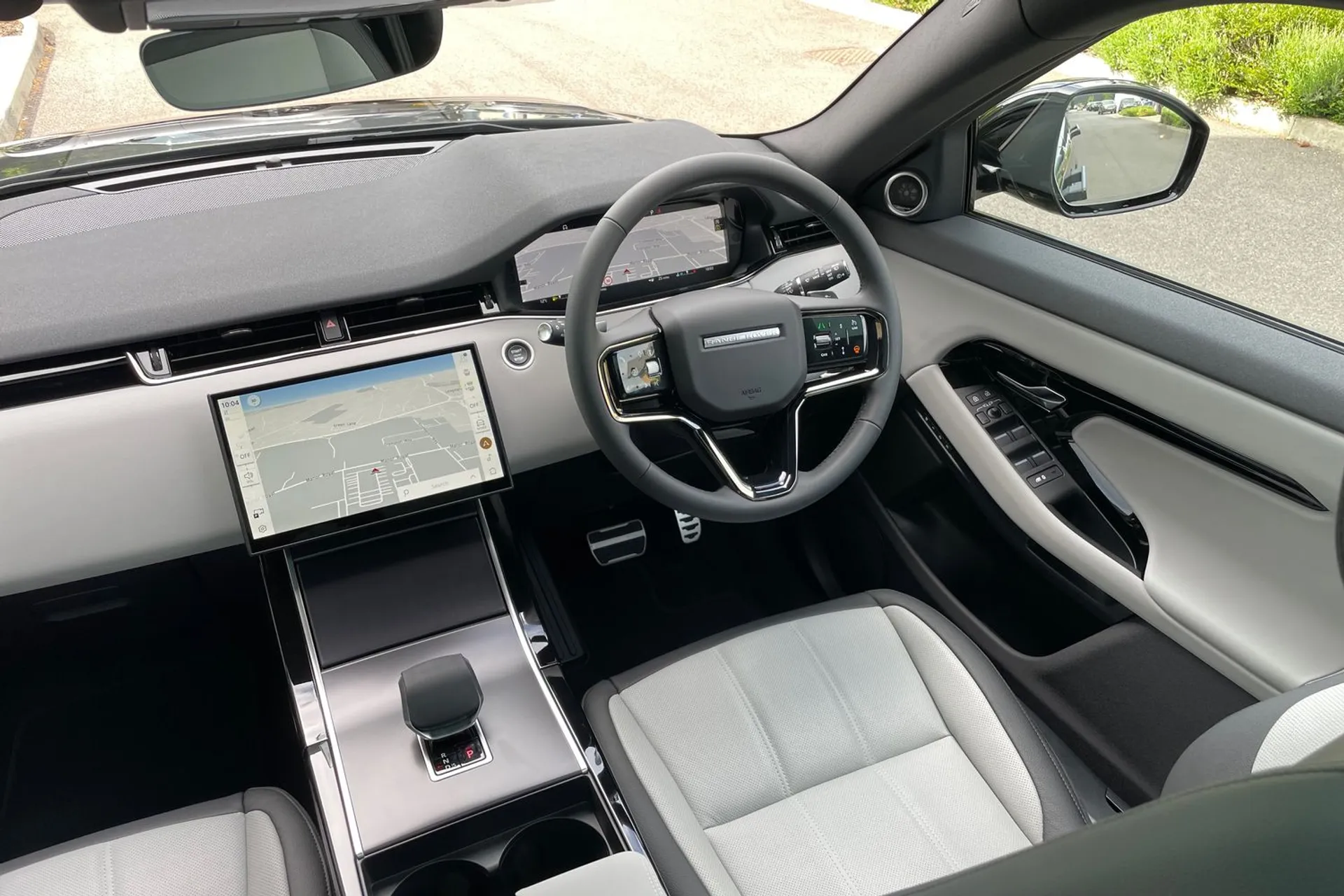 LAND ROVER RANGE ROVER EVOQUE thumbnail image number 26