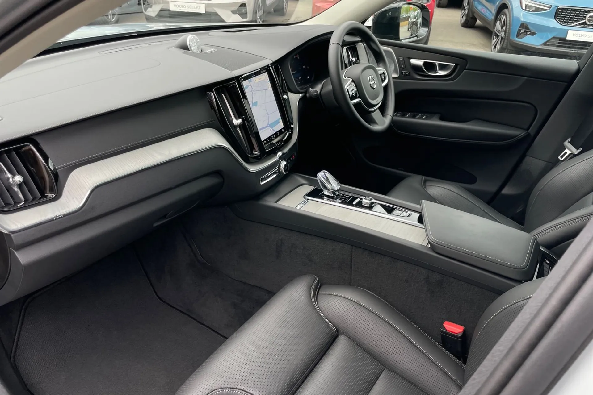 Volvo XC60 thumbnail image number 26