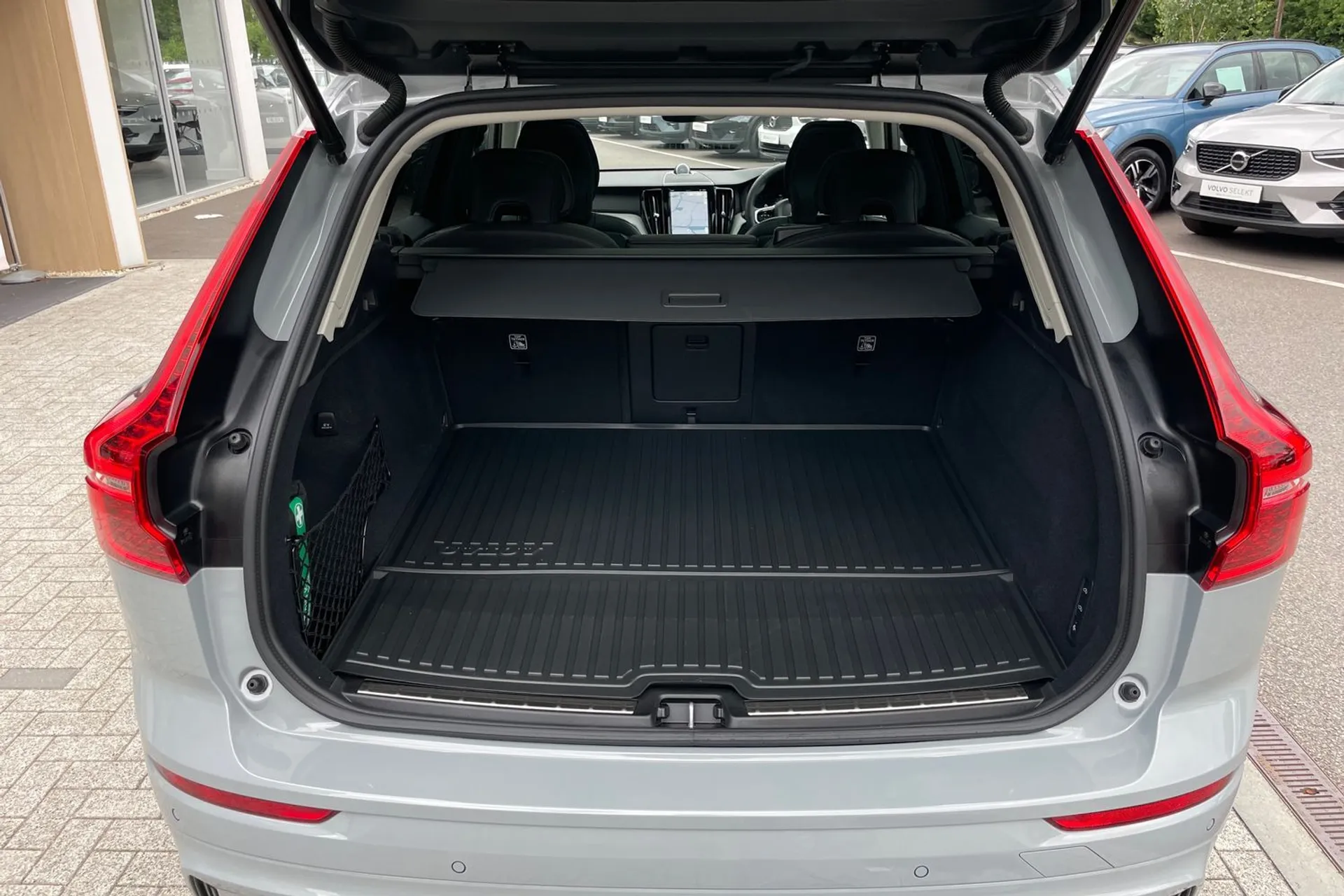 Volvo XC60 thumbnail image number 19