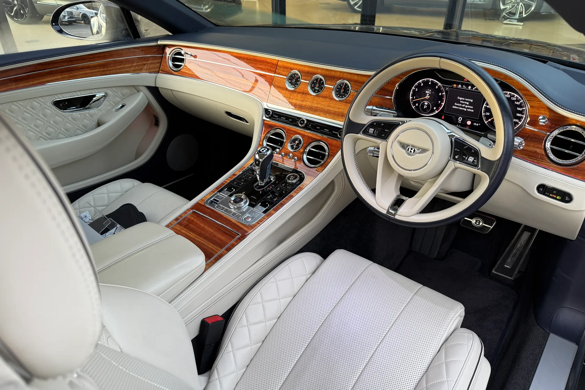 Bentley CONTINENTAL GT thumbnail image number 3