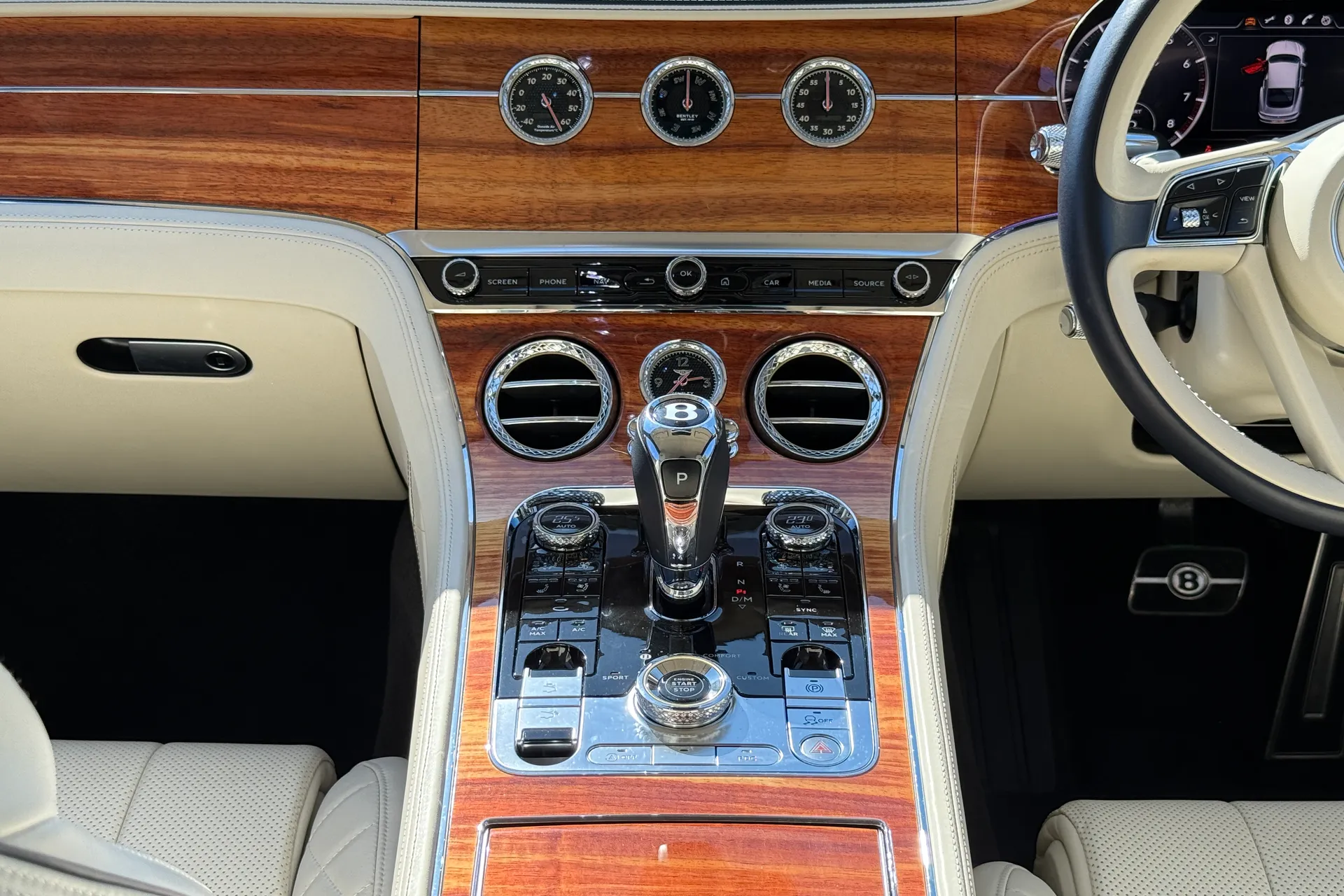 Bentley CONTINENTAL GT thumbnail image number 41