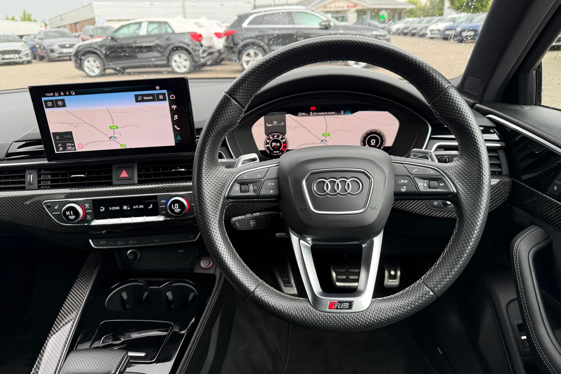 Audi RS4 thumbnail image number 6