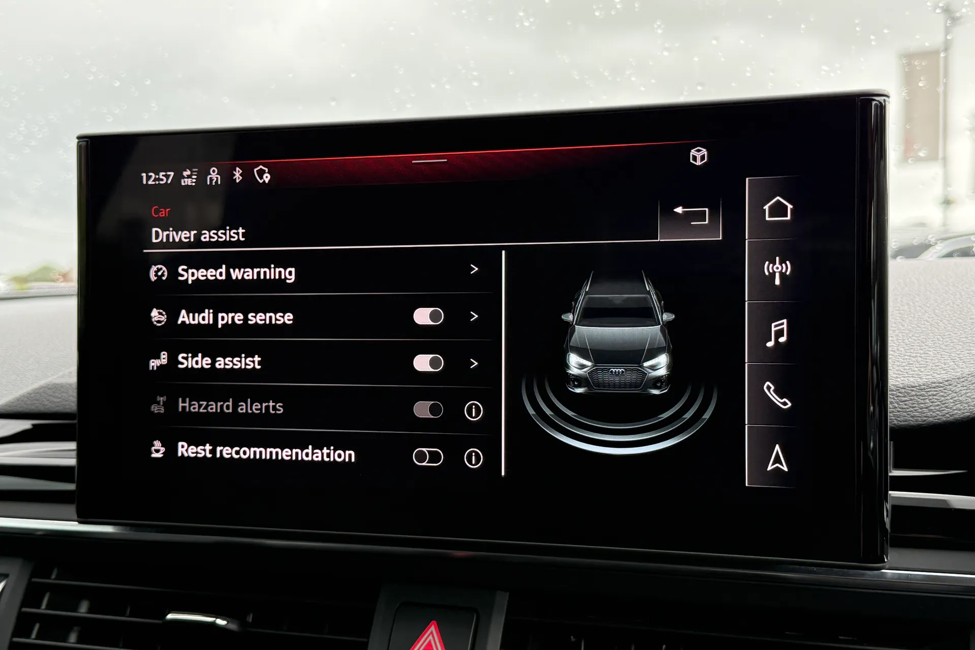 Audi RS4 thumbnail image number 13