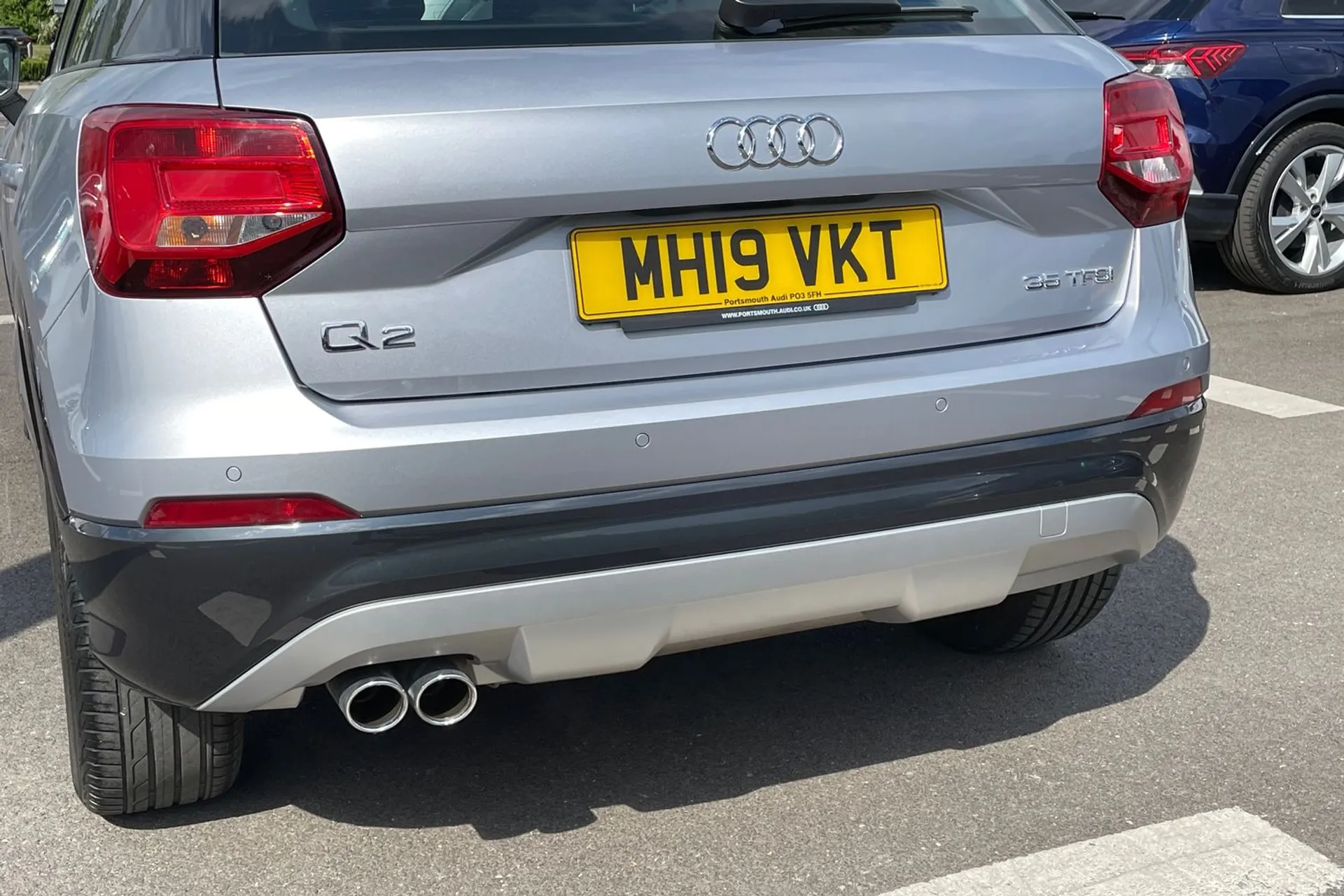 Audi Q2 thumbnail image number 16