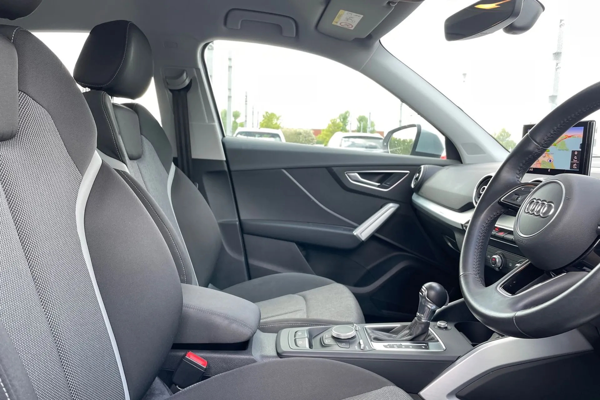 Audi Q2 thumbnail image number 26