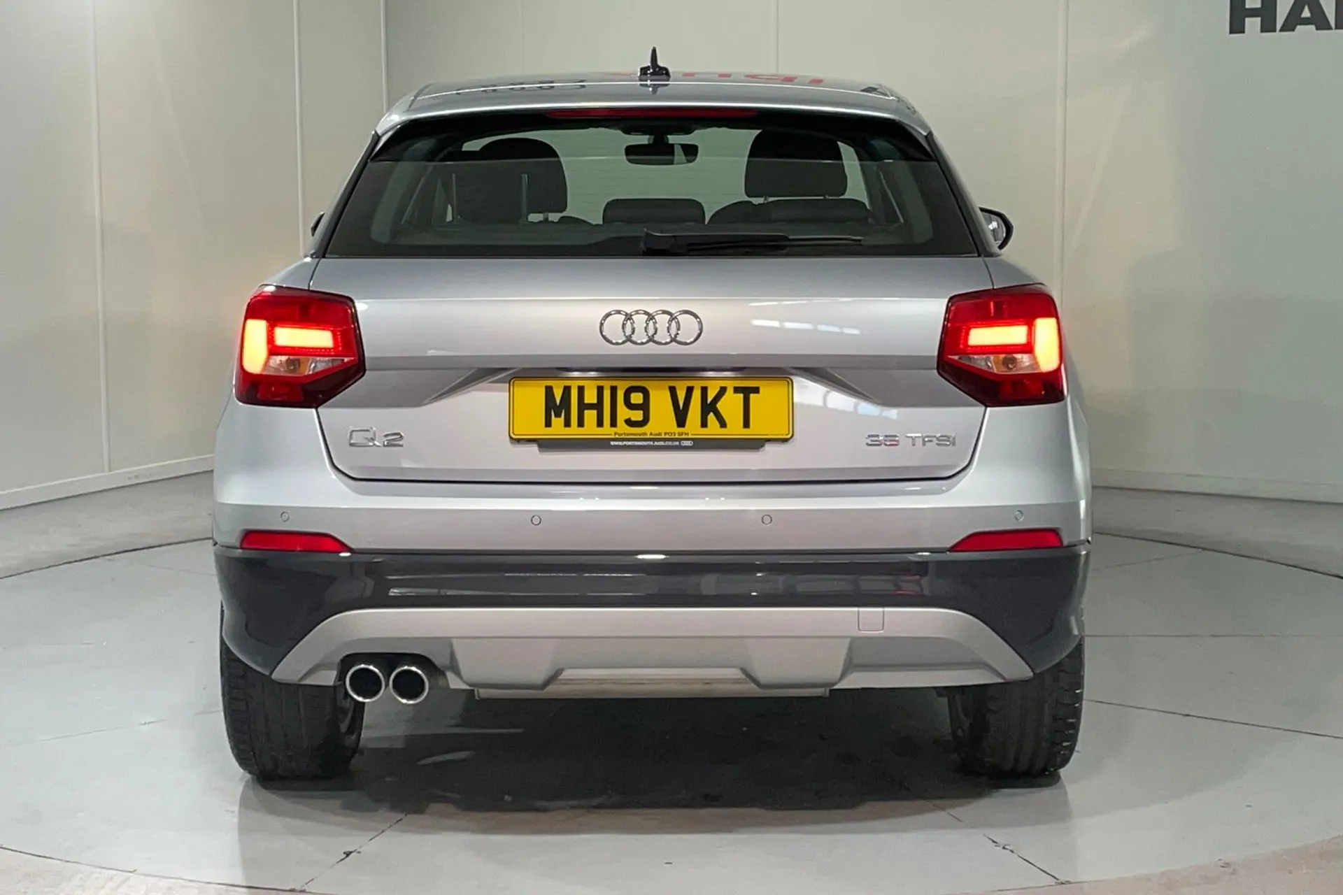 Audi Q2 thumbnail image number 8
