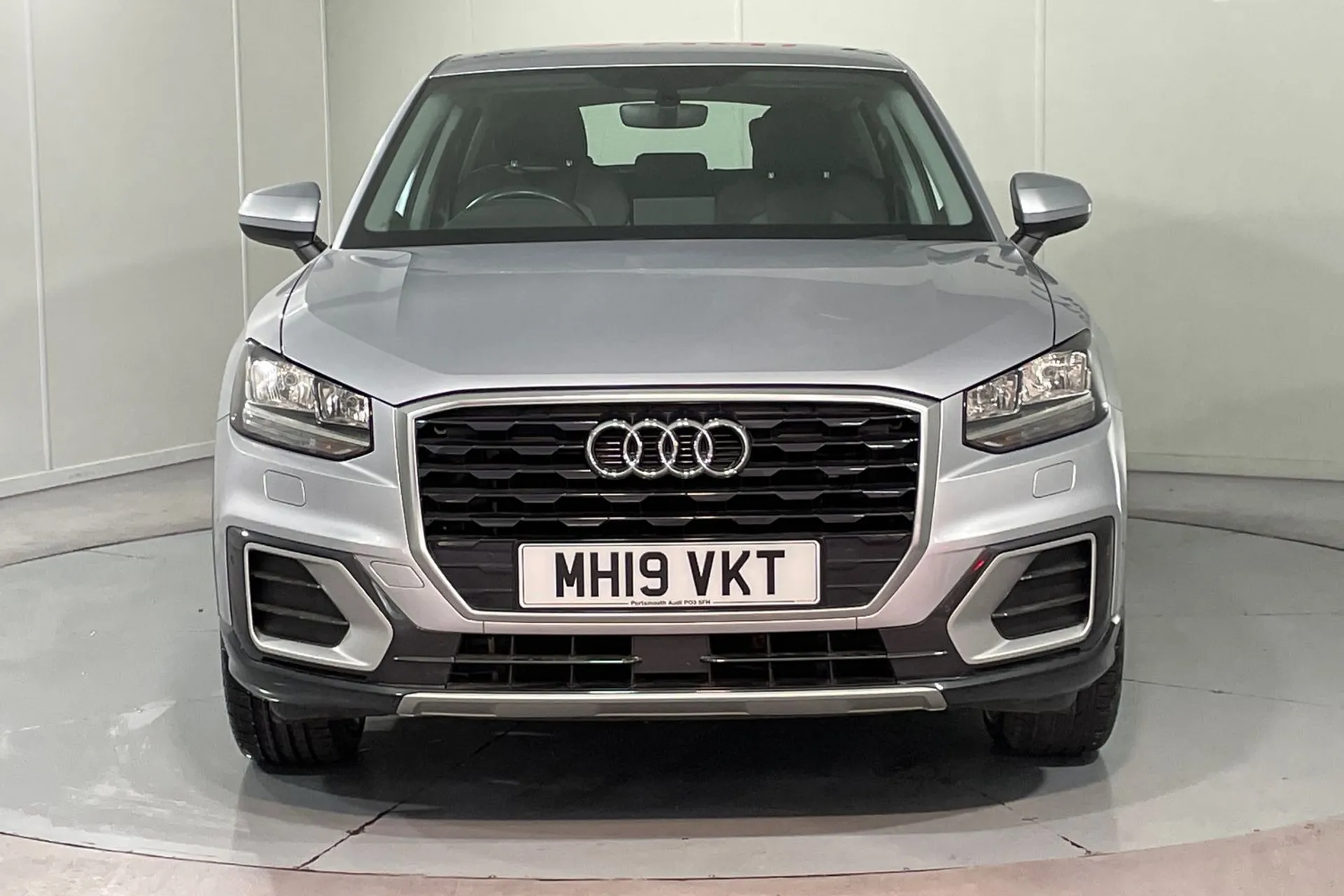 Audi Q2 thumbnail image number 6