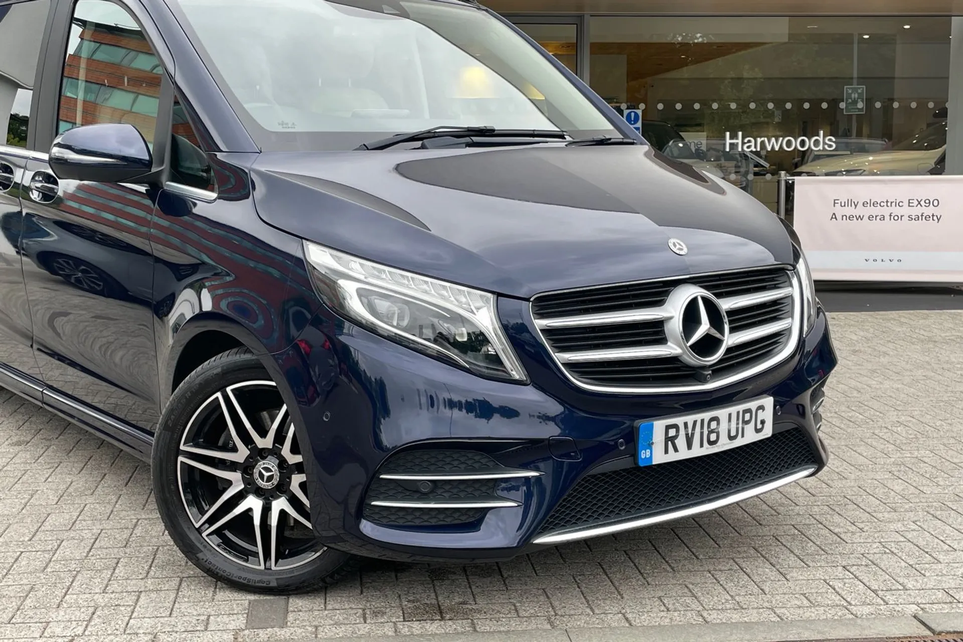 MERCEDES-BENZ V CLASS thumbnail image number 6