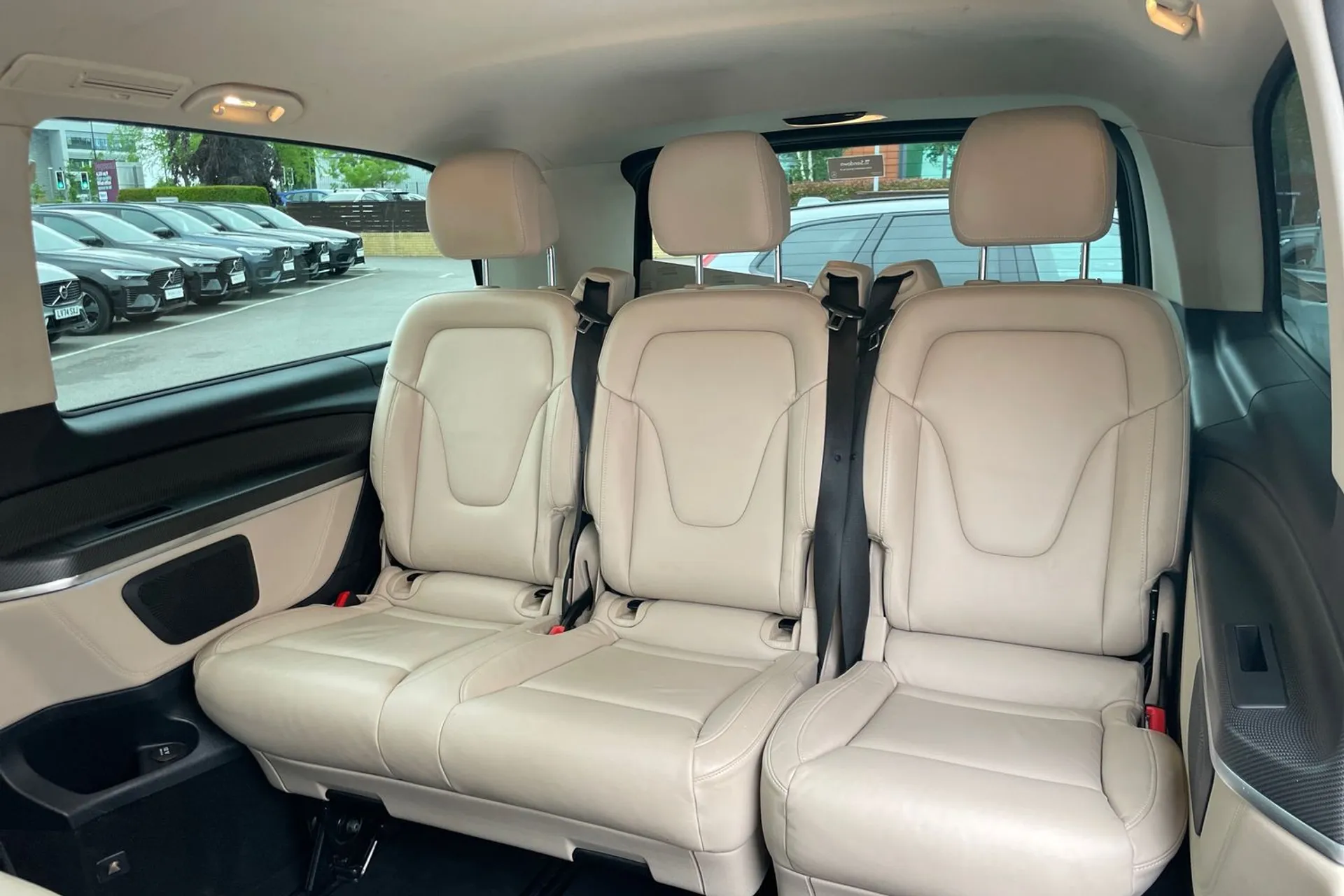 MERCEDES-BENZ V CLASS thumbnail image number 30