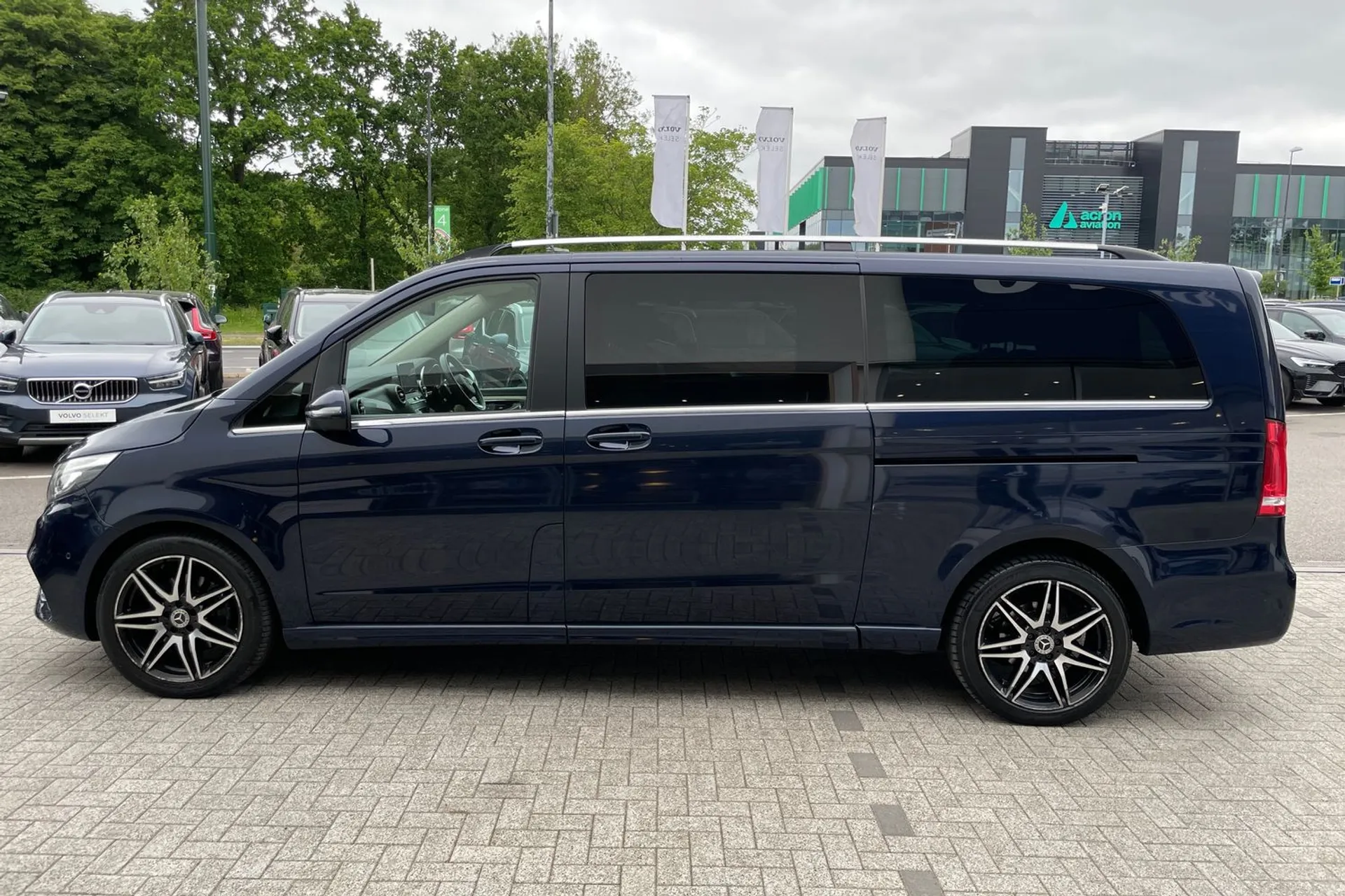 MERCEDES-BENZ V CLASS thumbnail image number 10