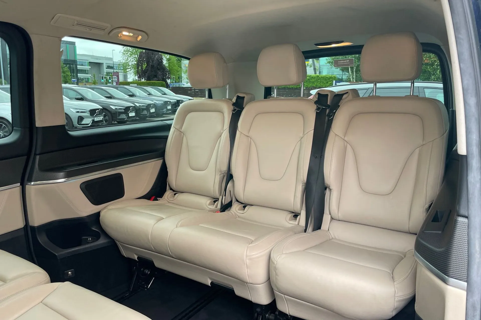 MERCEDES-BENZ V CLASS thumbnail image number 29