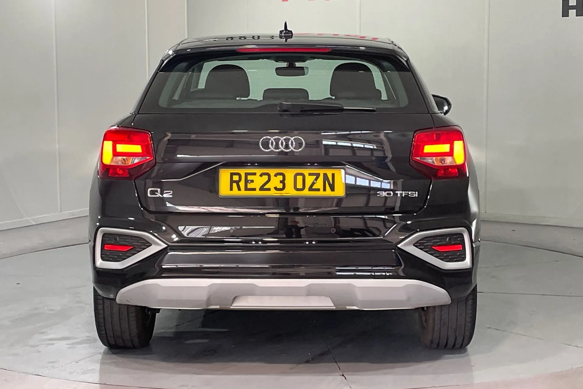 Audi Q2 thumbnail image number 8