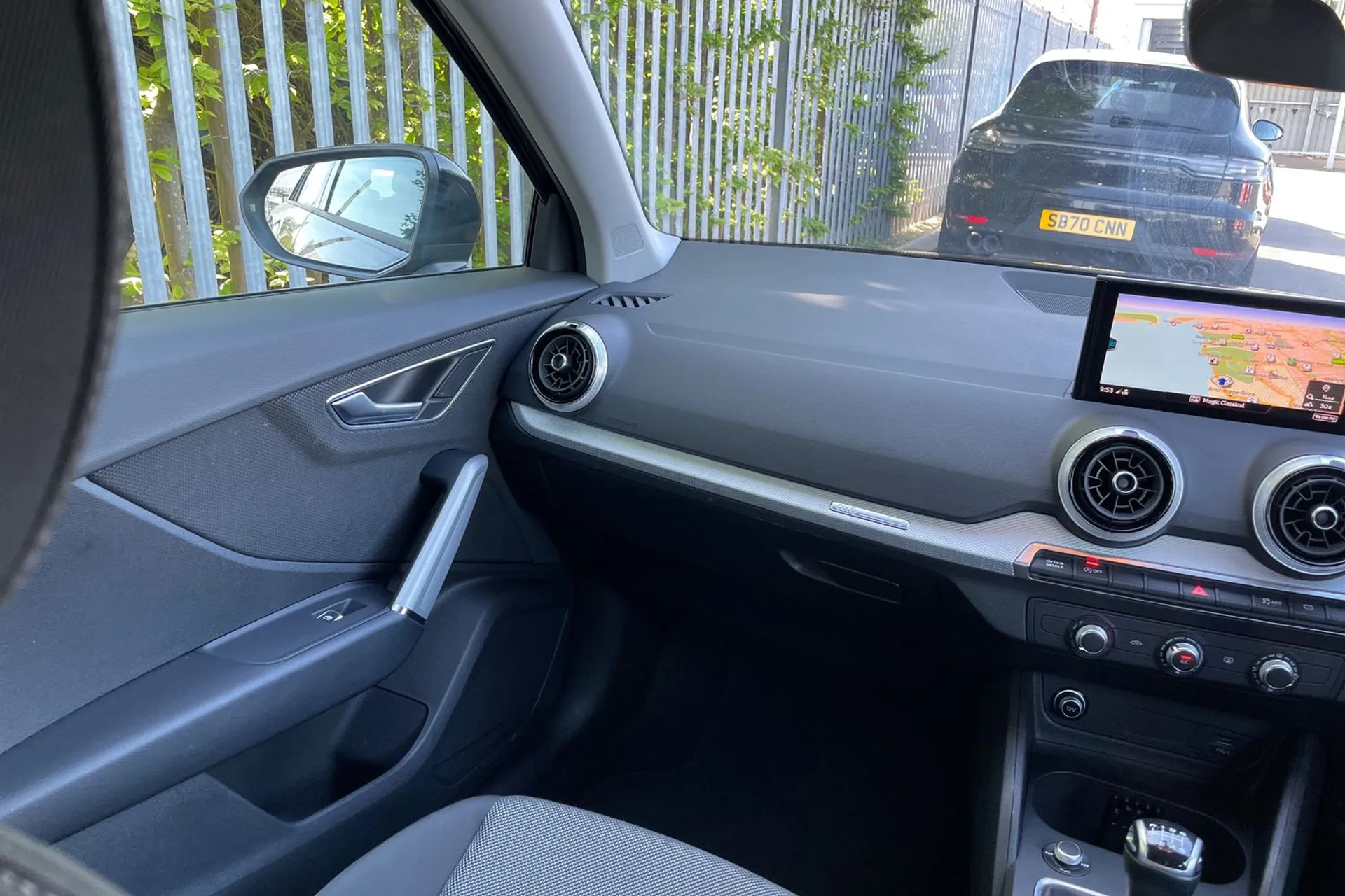 Audi Q2 thumbnail image number 34