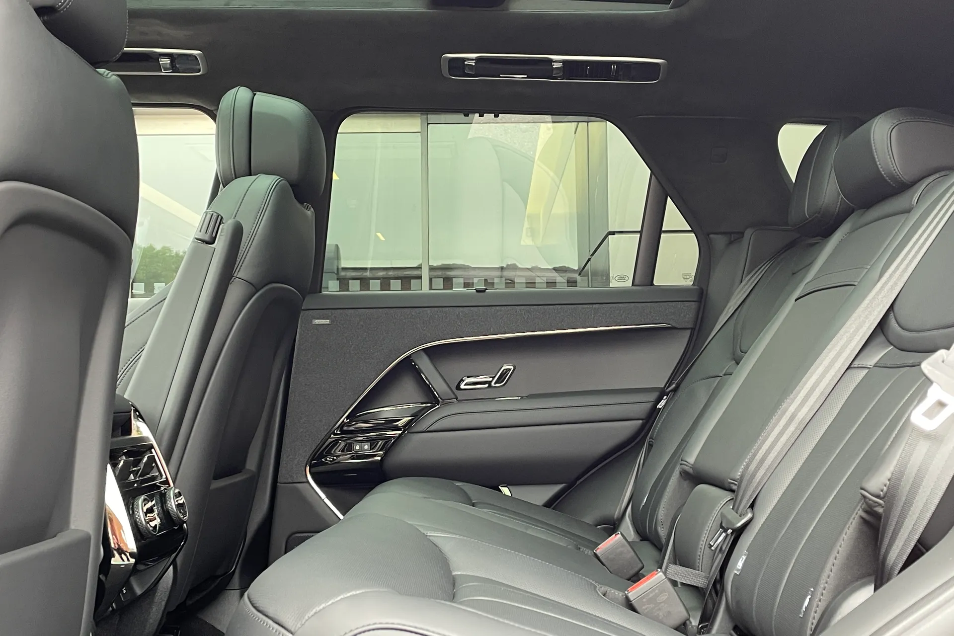LAND ROVER RANGE ROVER SPORT thumbnail image number 39