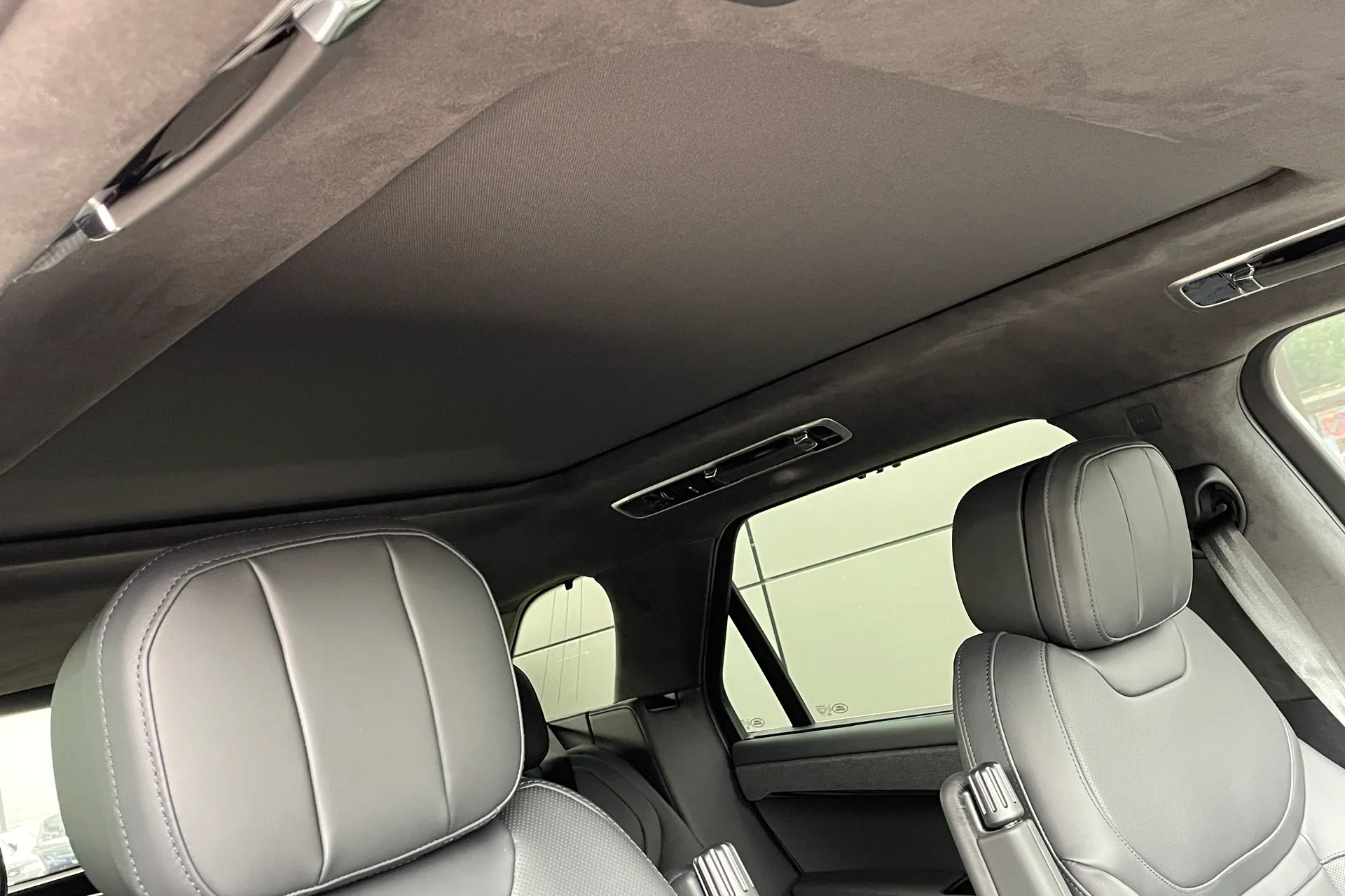 LAND ROVER RANGE ROVER SPORT thumbnail image number 12