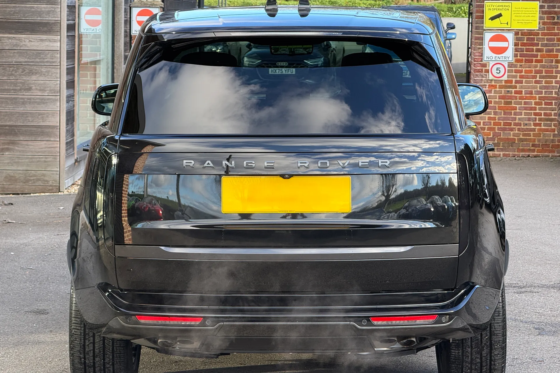 LAND ROVER RANGE ROVER thumbnail image number 10