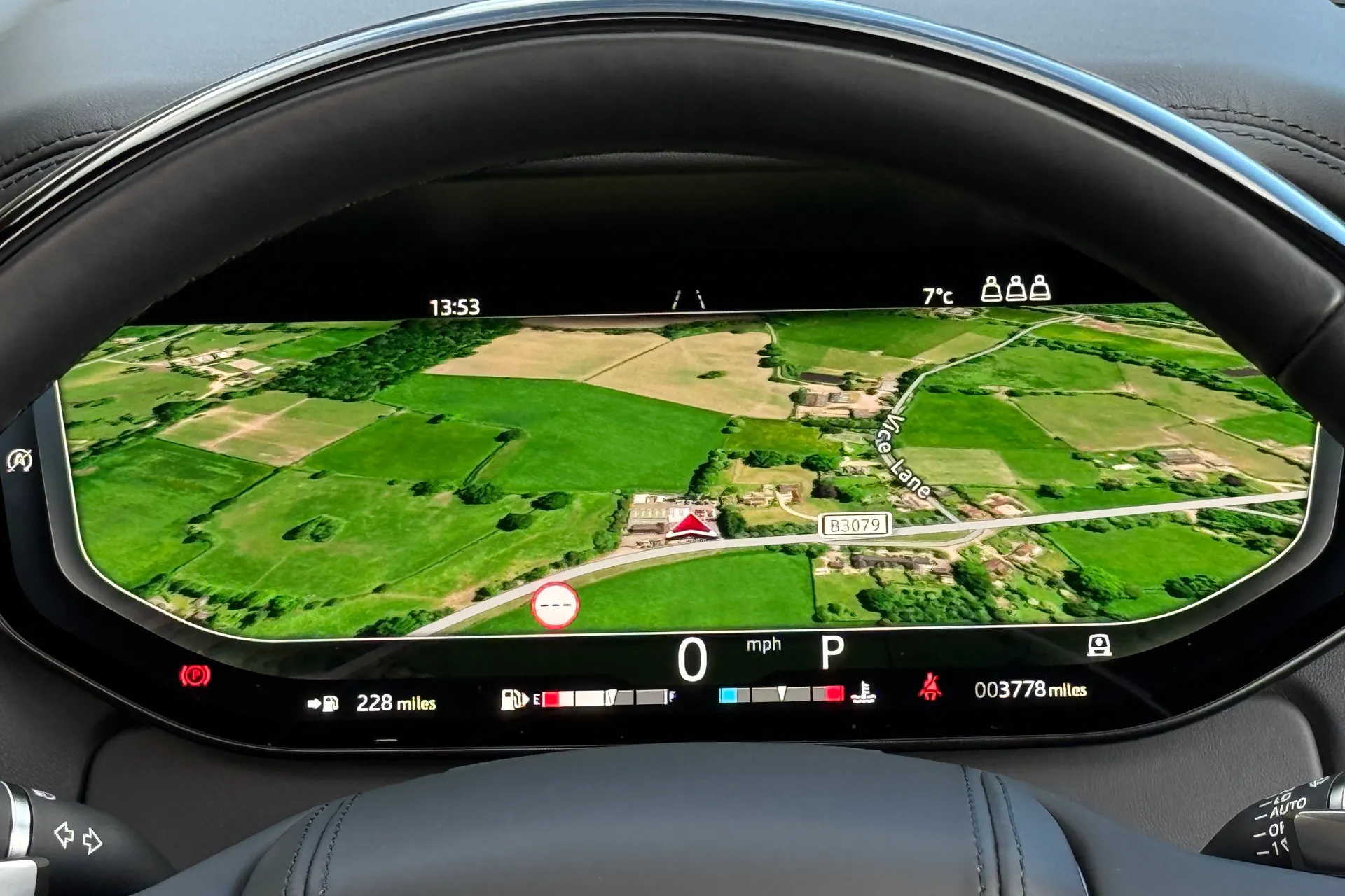 LAND ROVER RANGE ROVER thumbnail image number 7