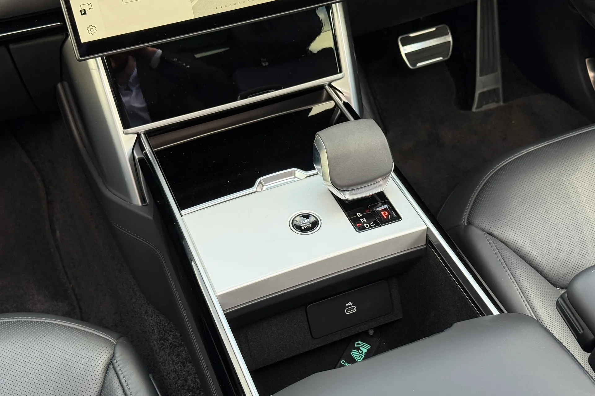 LAND ROVER RANGE ROVER thumbnail image number 35