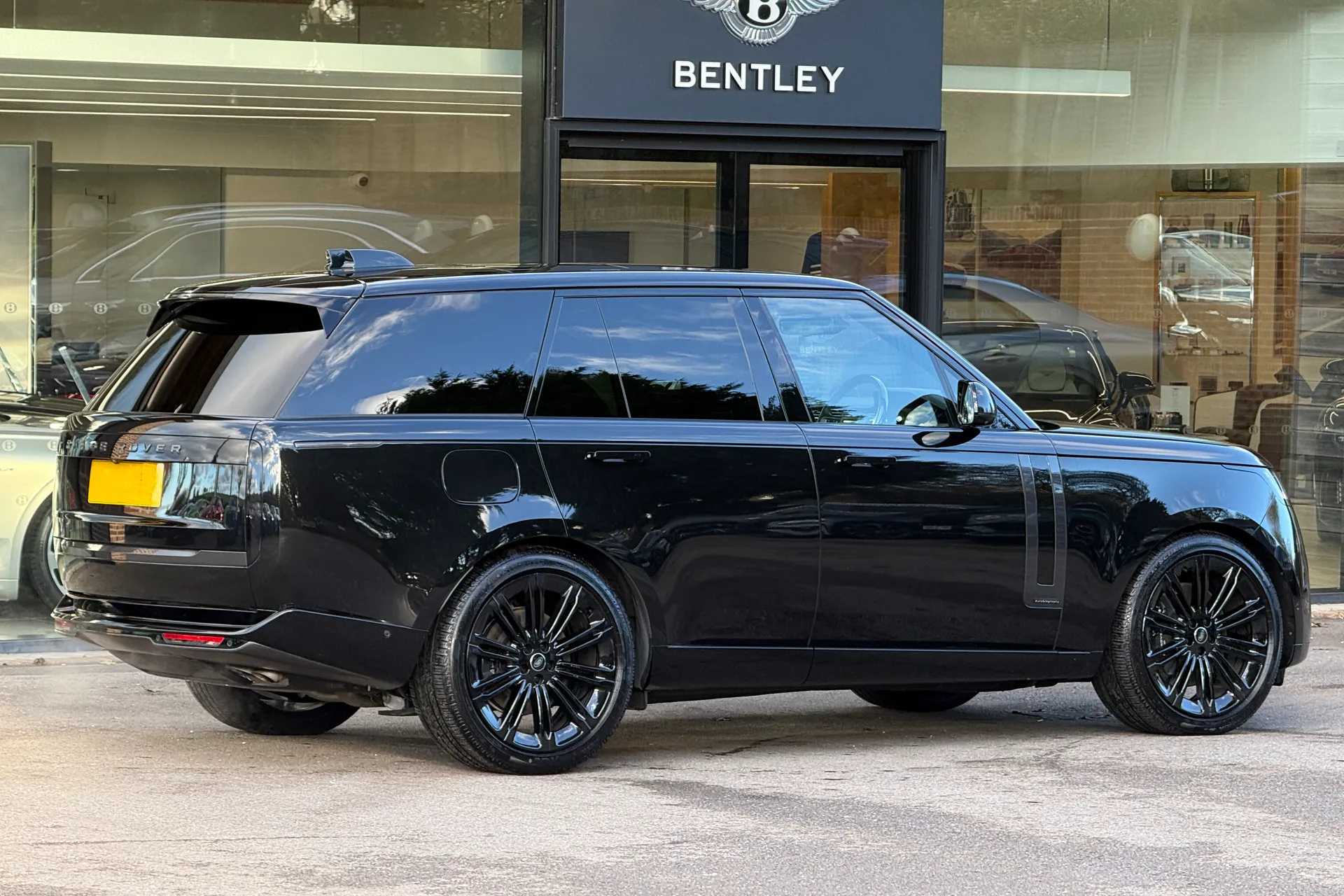 LAND ROVER RANGE ROVER thumbnail image number 11