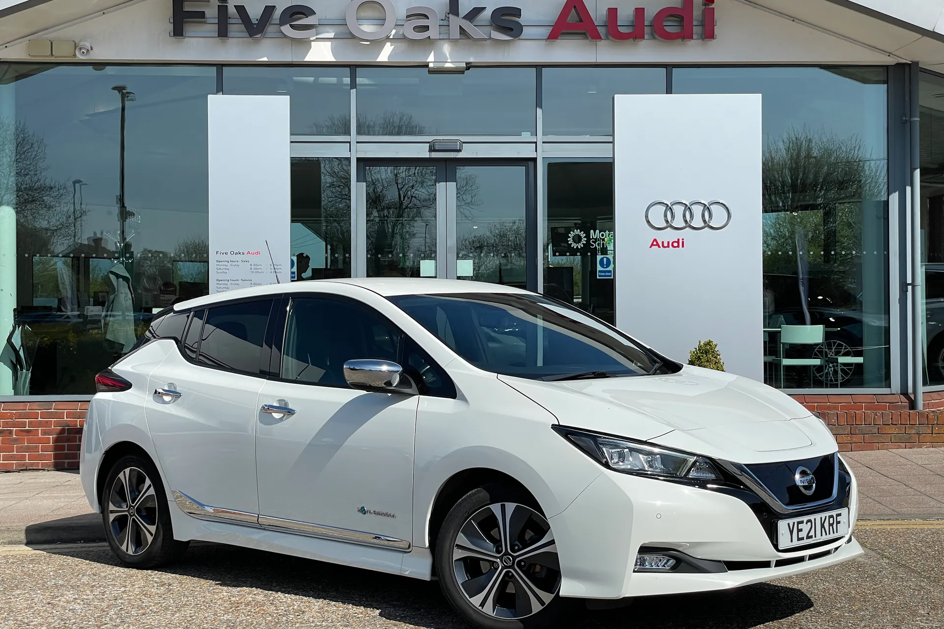 NISSAN LEAF focused image