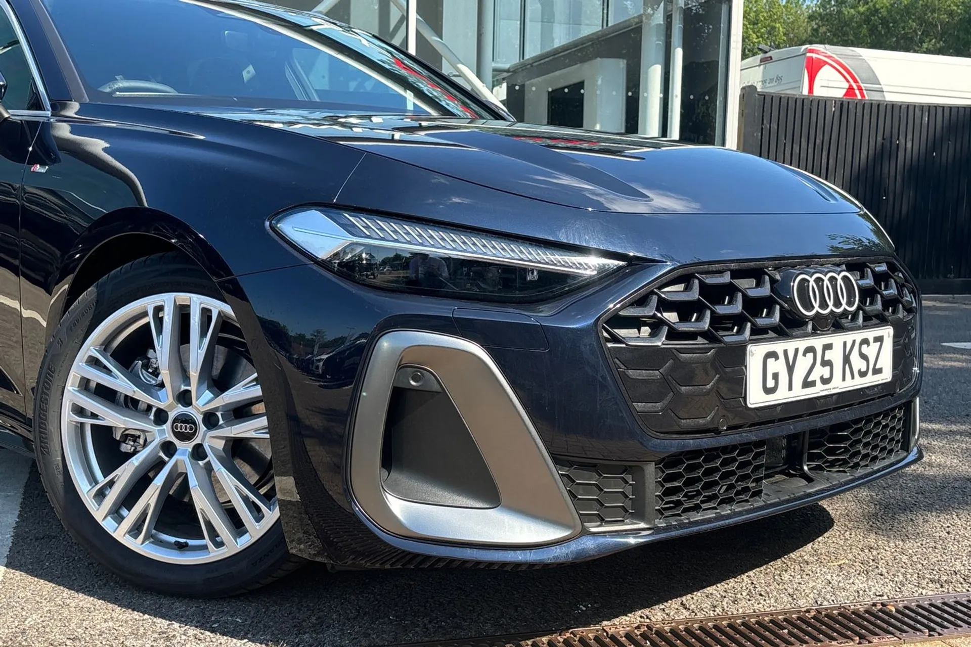 Audi A5 thumbnail image number 21